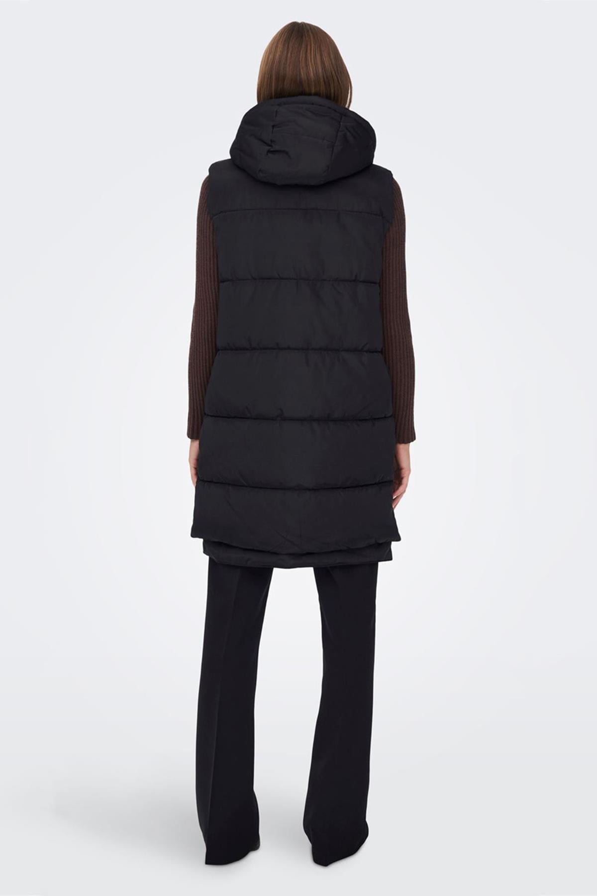 Only Kadın Onlnora Puffer Waistcoat Kadın Siyah Yelek - 15235033 - Only - 15235033-BLACK