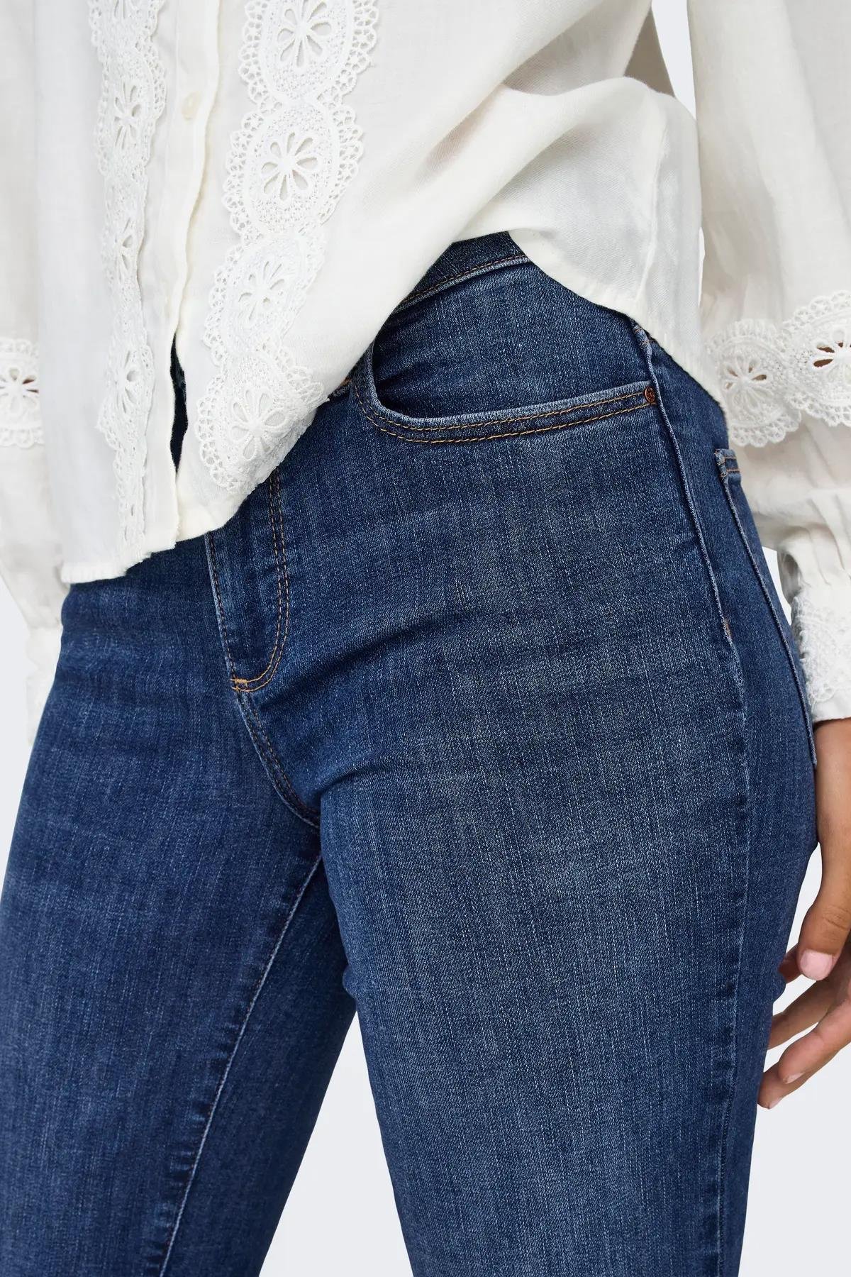 Only Kadın Orta Bel Geniş Paça Mavi Kot Pantolon - 15337824 - Only - 15337824