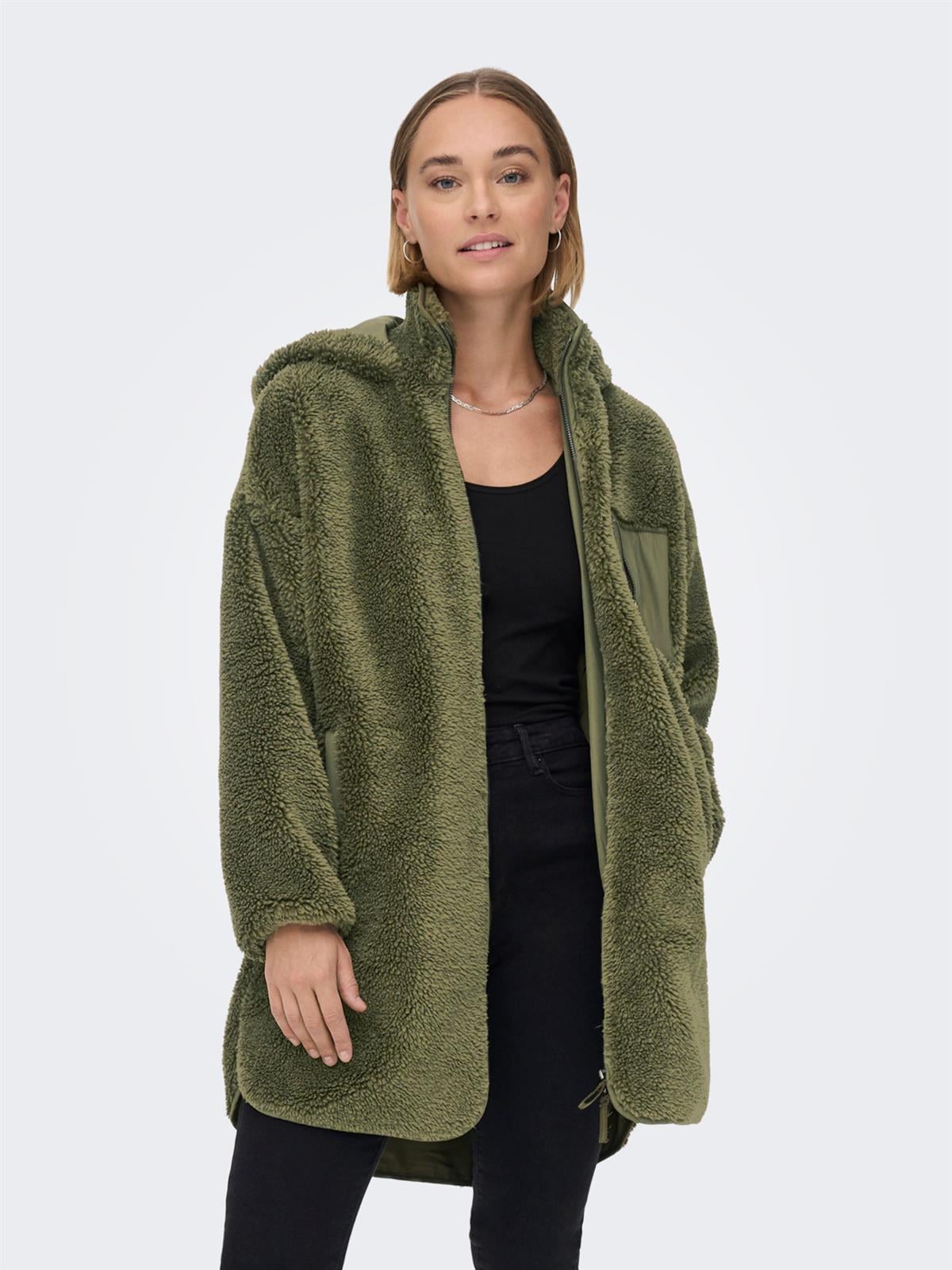 Only Kadın Oversize Kürklü Kaban Mont - 15230461 - Only - 15230461