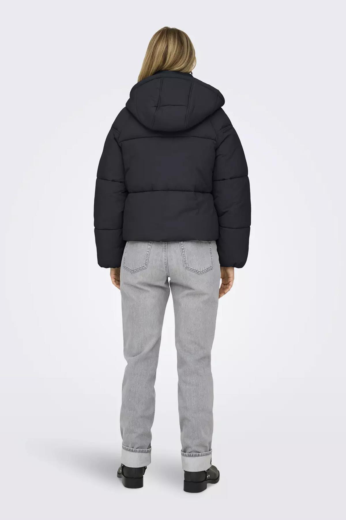 Only Kadın Puffer Jacket Kapüşonlu Şişme Mont-15322013 - Only - 15322013