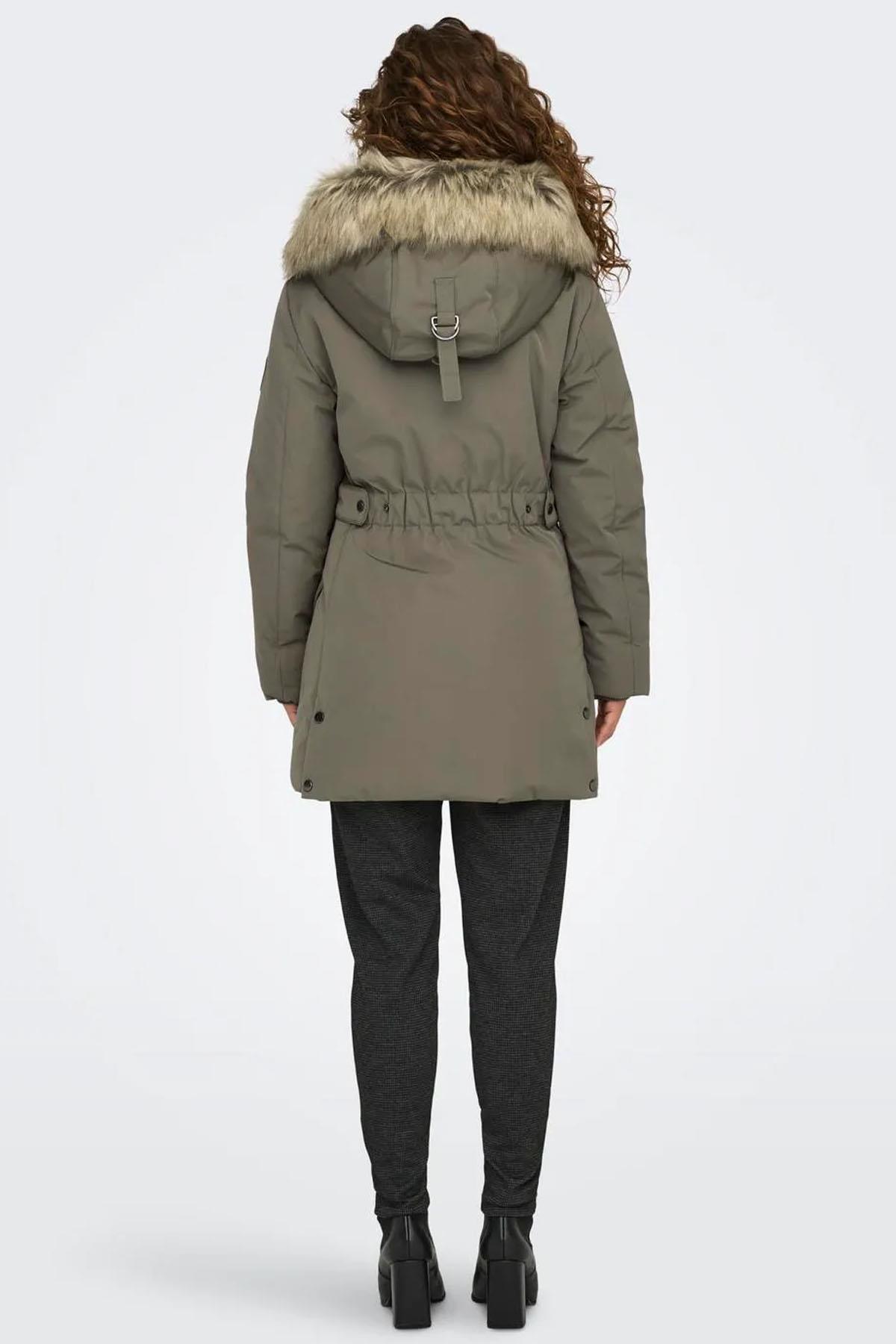 Only Kadın Suni Kürk Kapüşonlu Parka Mont - 15300627 - Only - 15300627