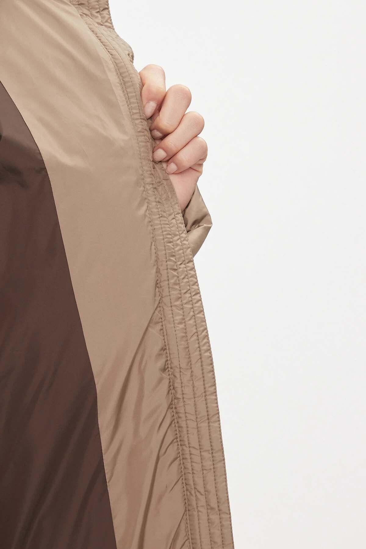 Only Rahat Kalıp Asta Oversize Puffer Kadın Mont Parka - 15293818 - Only - 15293818-Walnut
