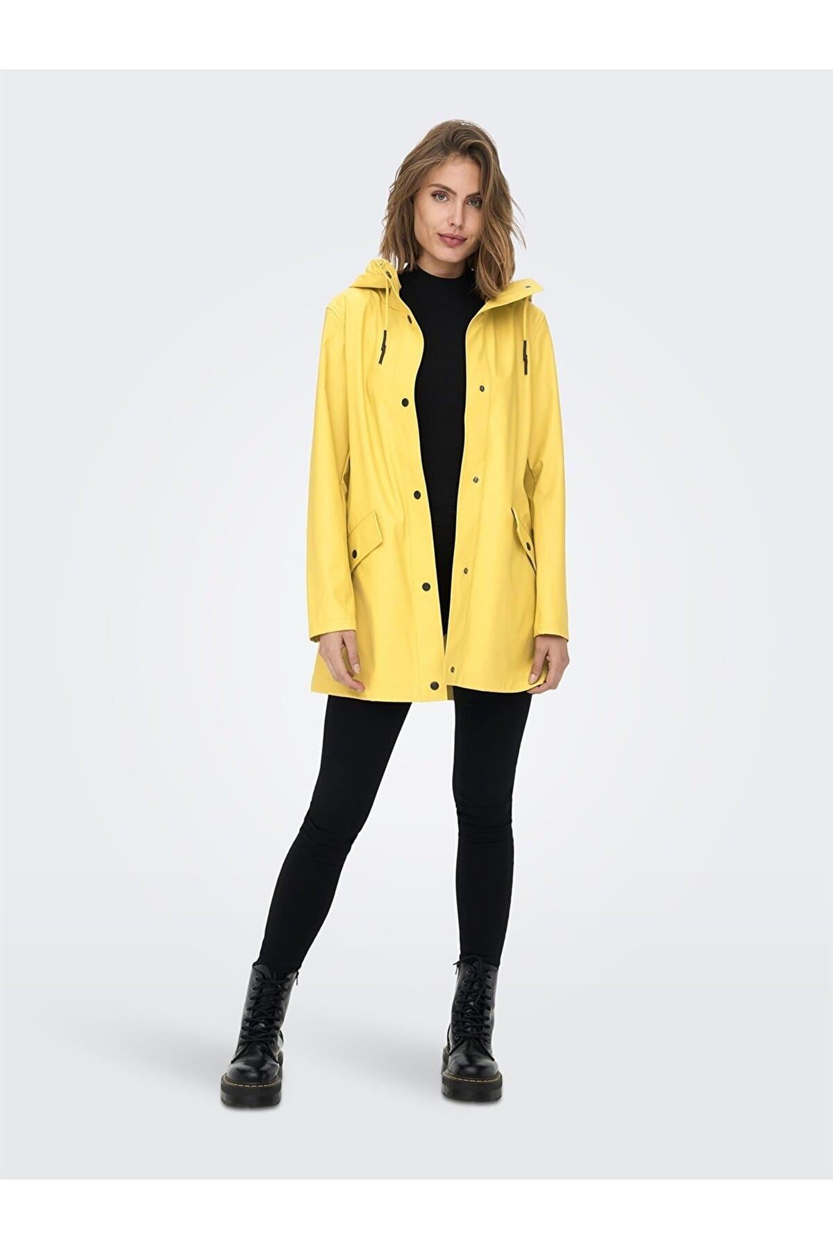Only Raincoat Kadın Yağmurluk Mont 15261734-02 - Only - 15261734