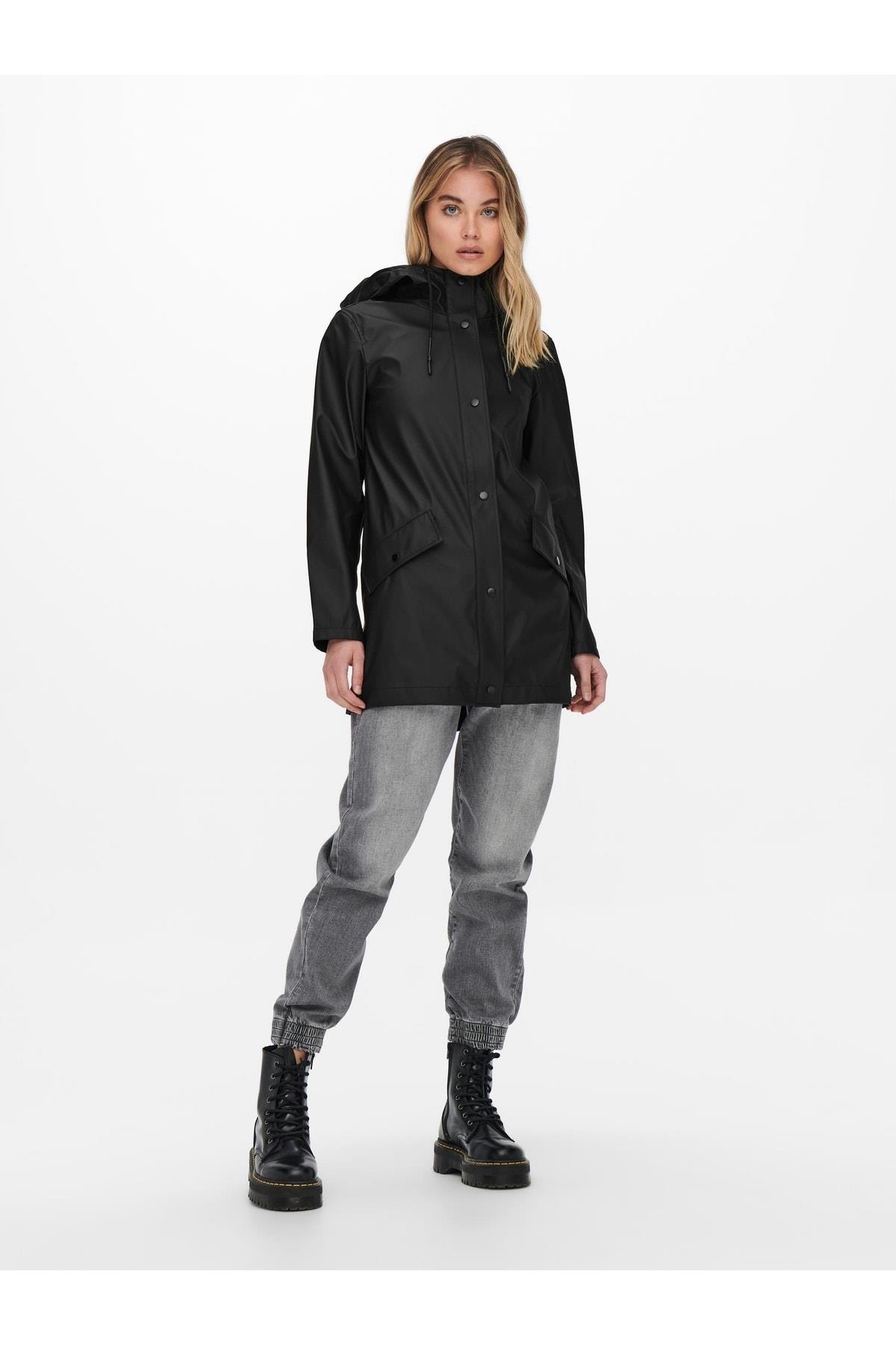 Only Raincoat Kadın Yağmurluk Mont 15261734-02 - Only - 15261734