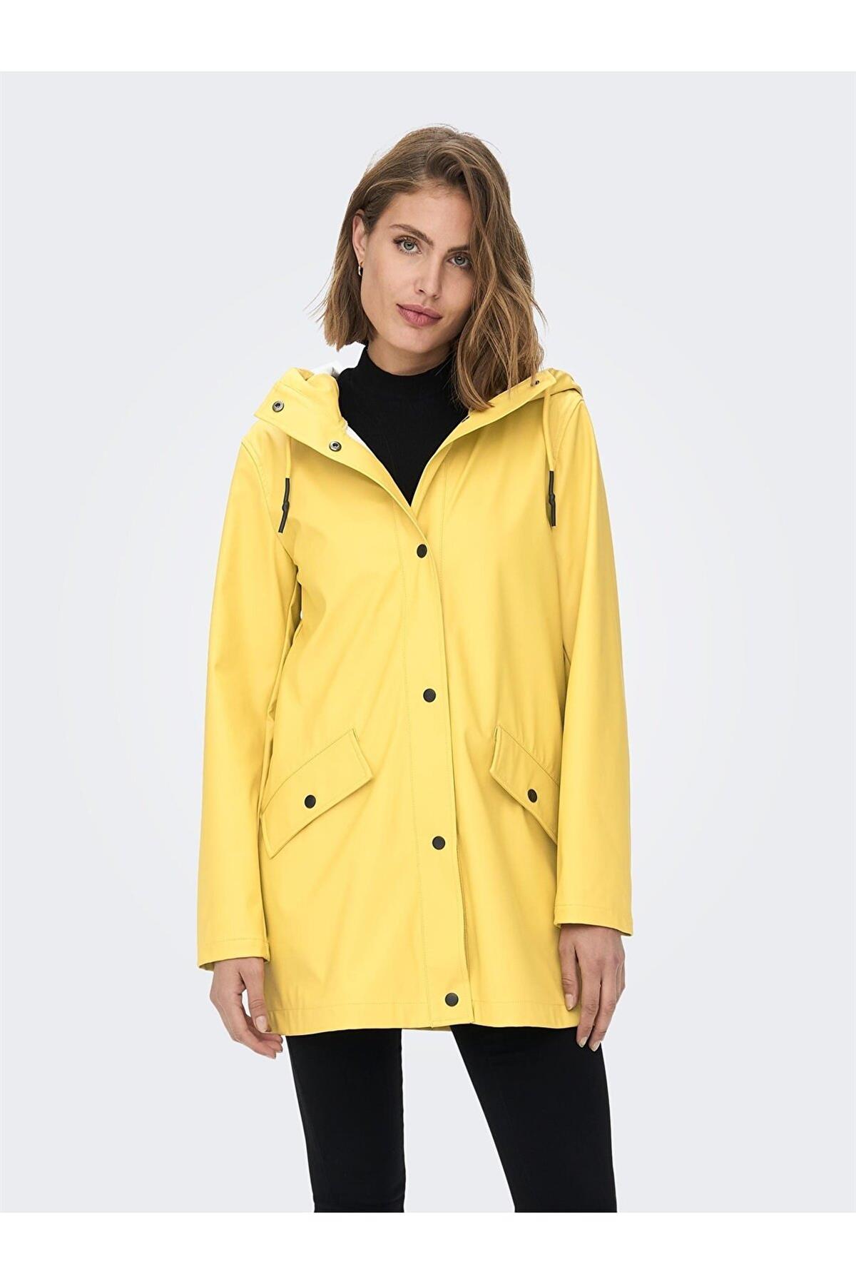 Only Raincoat Kadın Yağmurluk Mont 15261734-02 - Only - 15261734