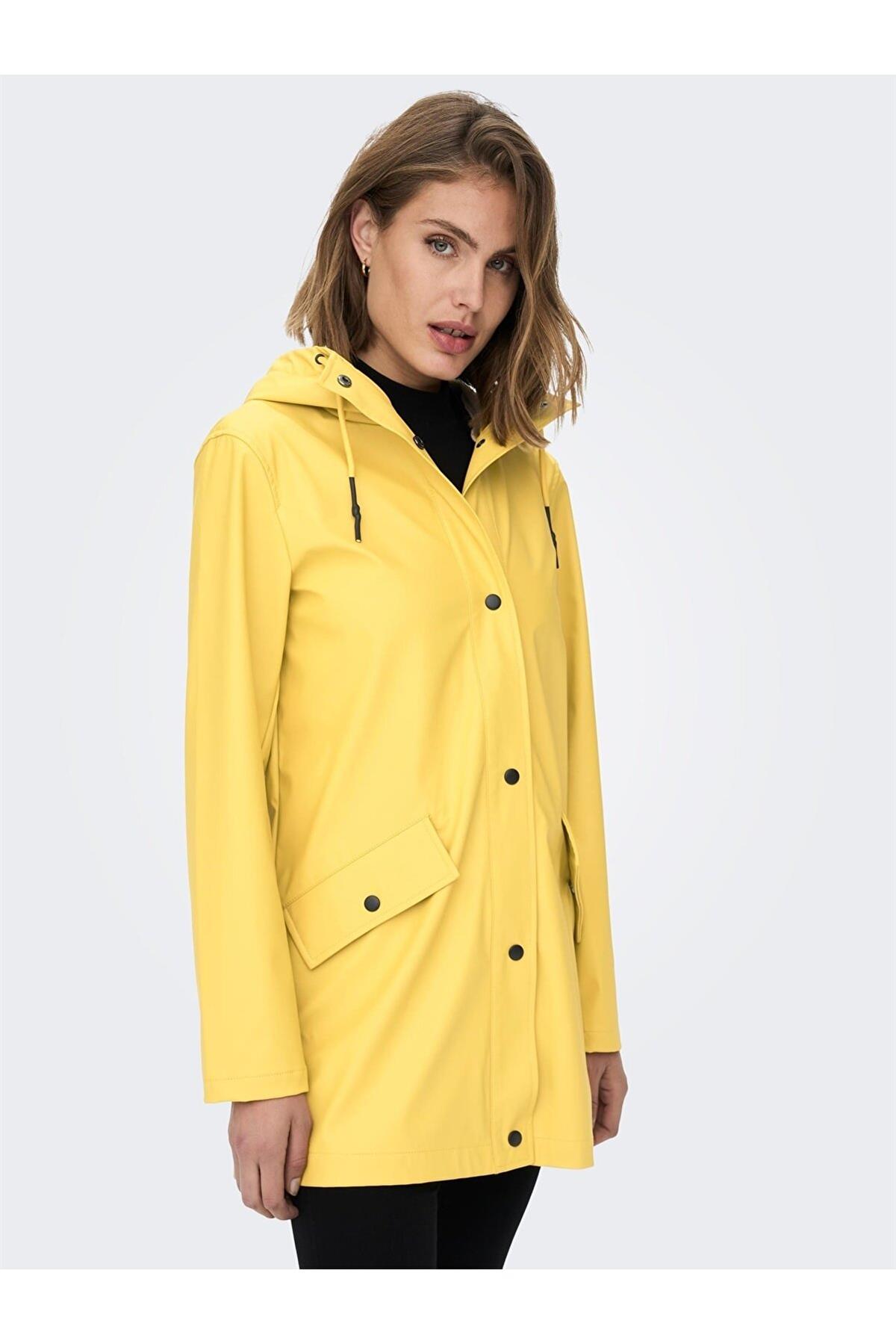 Only Raincoat Kadın Yağmurluk Mont 15261734-02 - Only - 15261734