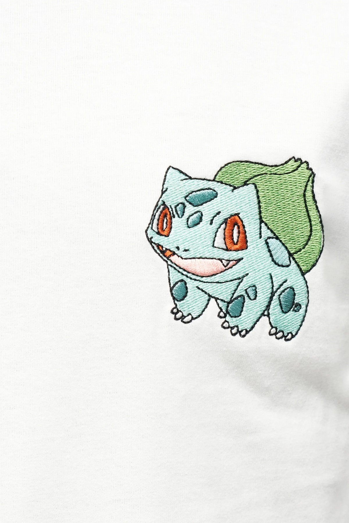 Only & Sons Erkek Lisanslı Bulbasaur Pokemon T-shirt - Only & Sons - blb-22037659