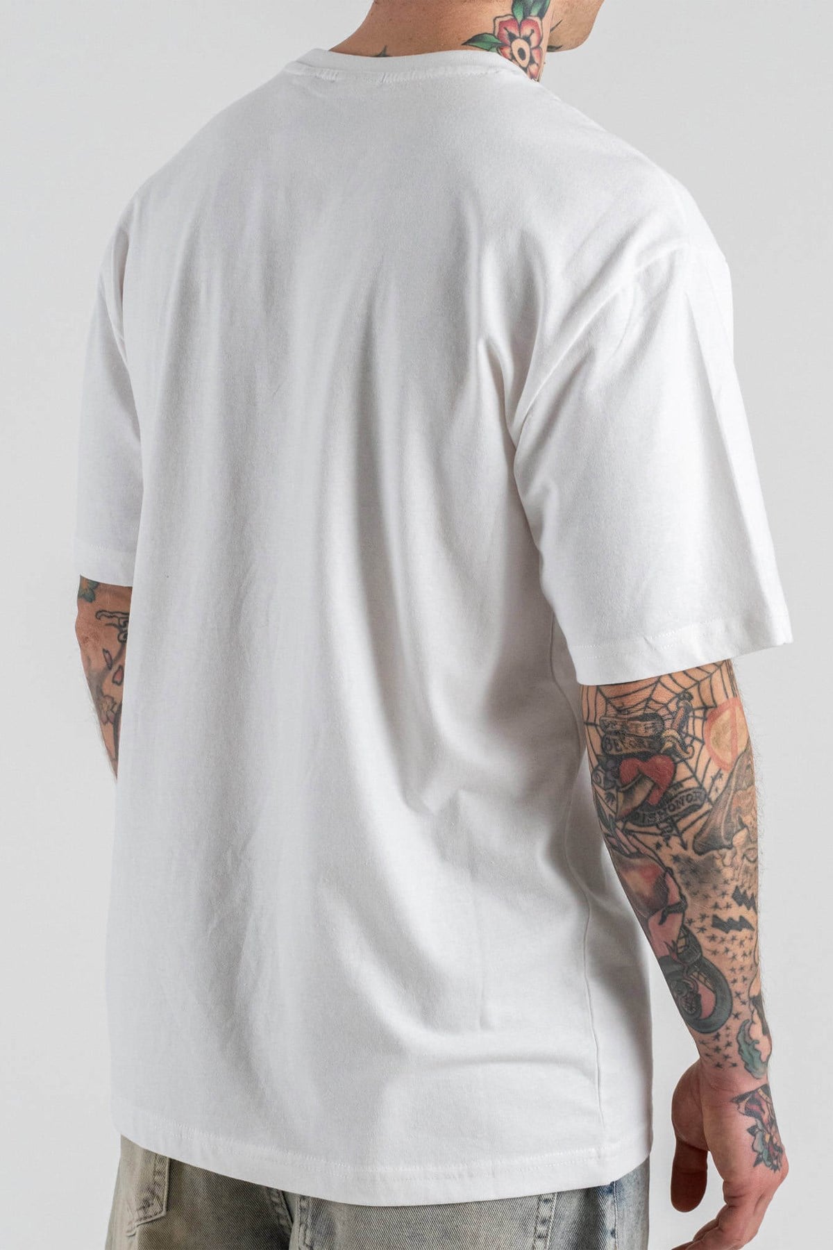 Only & Sons Erkek Lisanslı Nakış Squirtle Pokemon T-shirt - 22037659 - Only & Sons - sqr-22037659-1