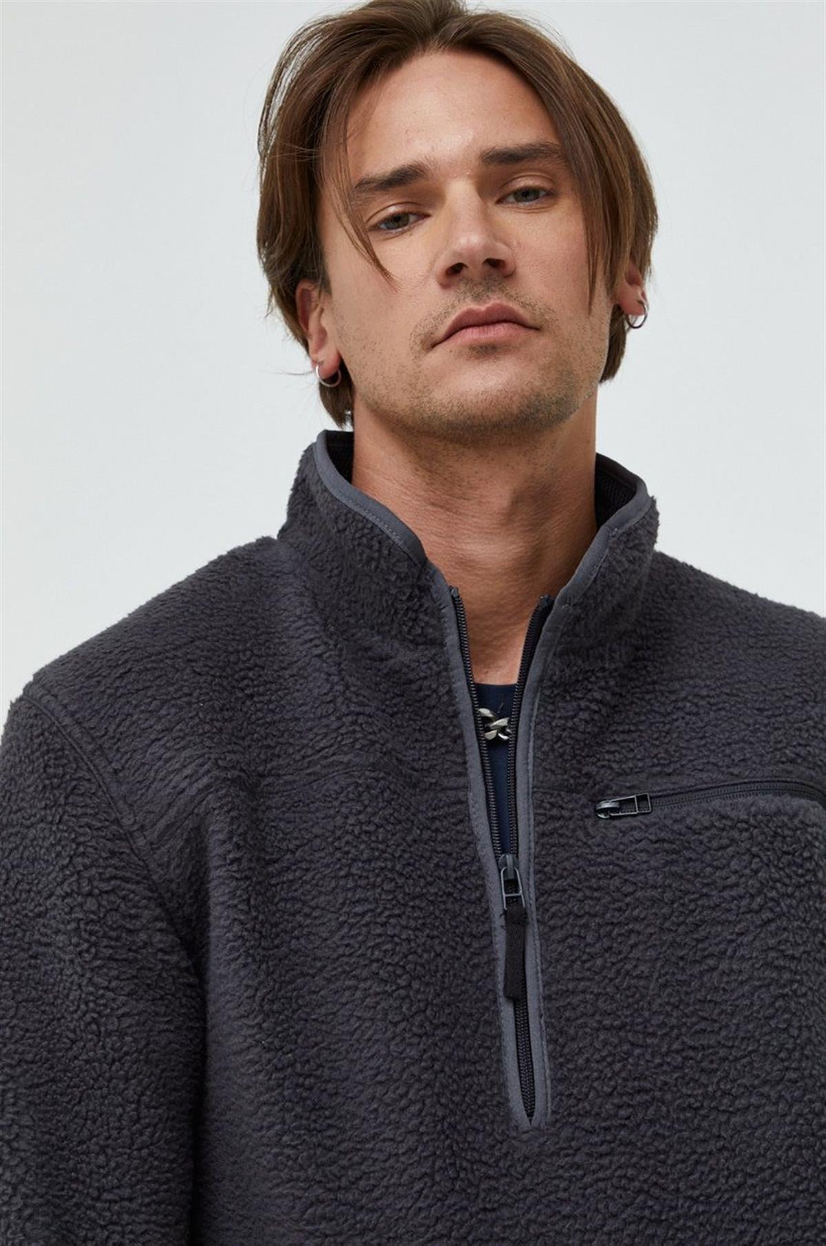 Only & Sons Erkek Yarım Fermuarlı Peluş Sweatshirt - 22022228 - Only & Sons - 22022228