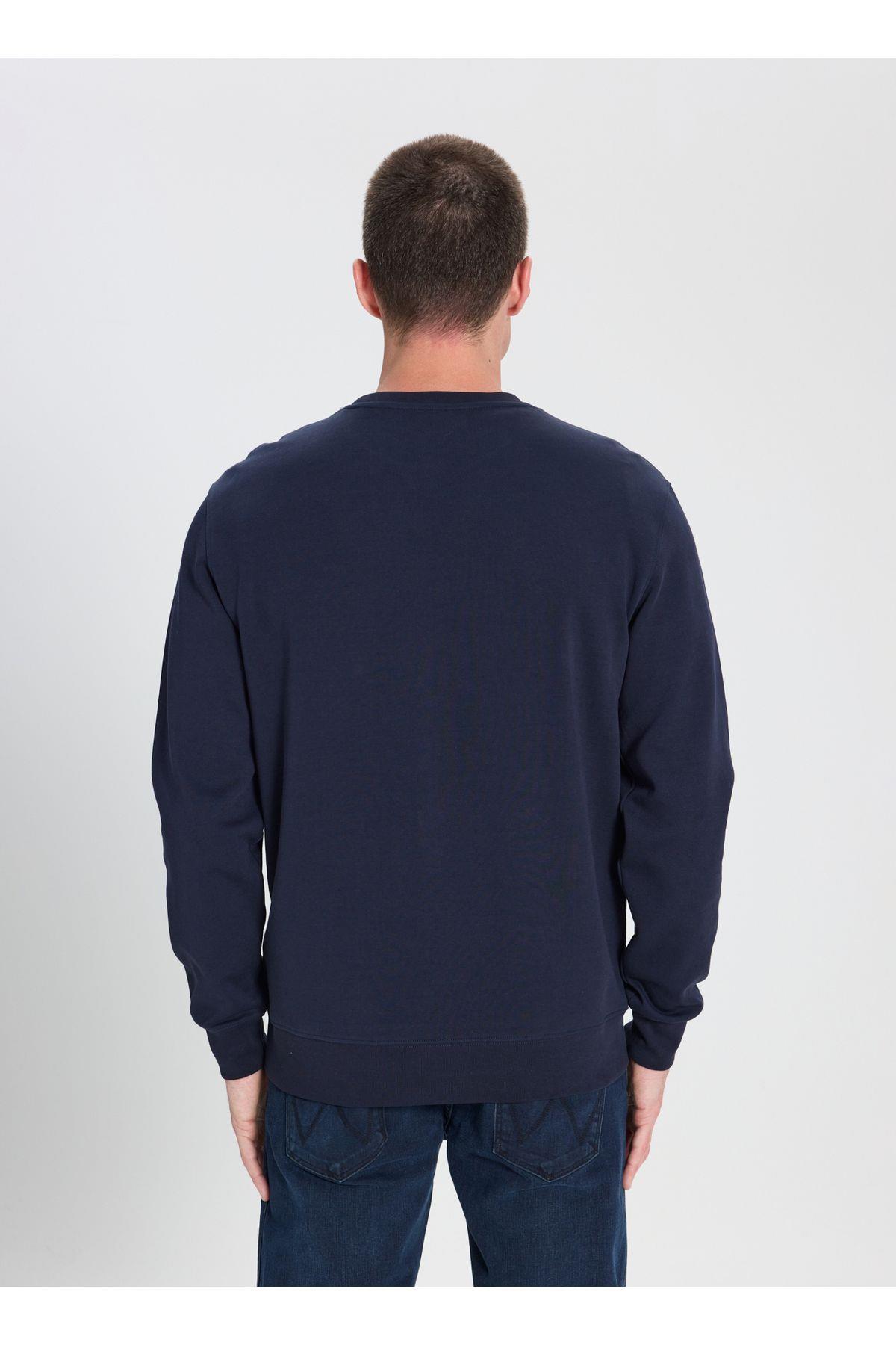 Wrangler Bisiklet Yaka Lacivert Erkek Sweatshirt - W242726410  - Wrangler - 5003211799