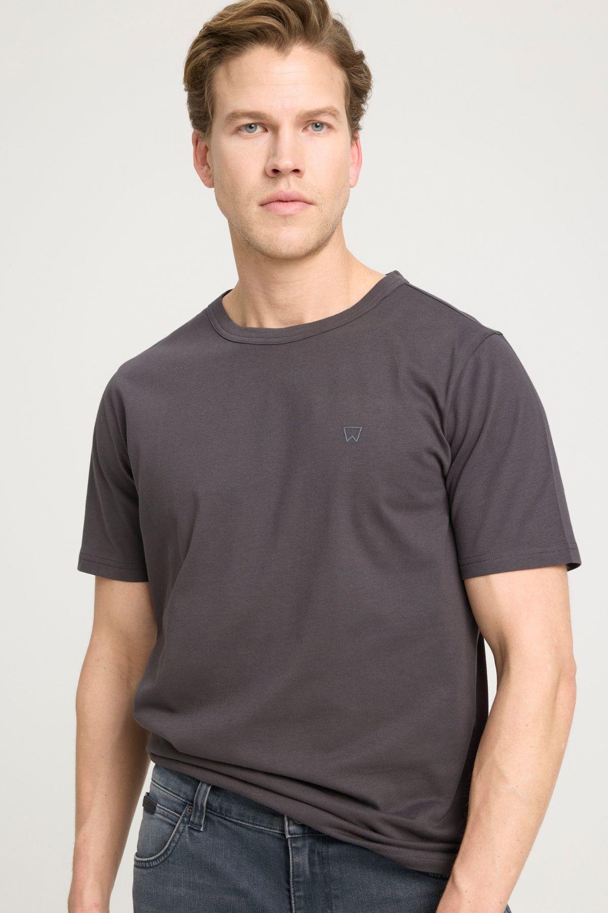 Wrangler Erkek Basic Logo Regular Fit Bisiklet Yaka Pamuklu Tişört - W241575 - Wrangler - W241575