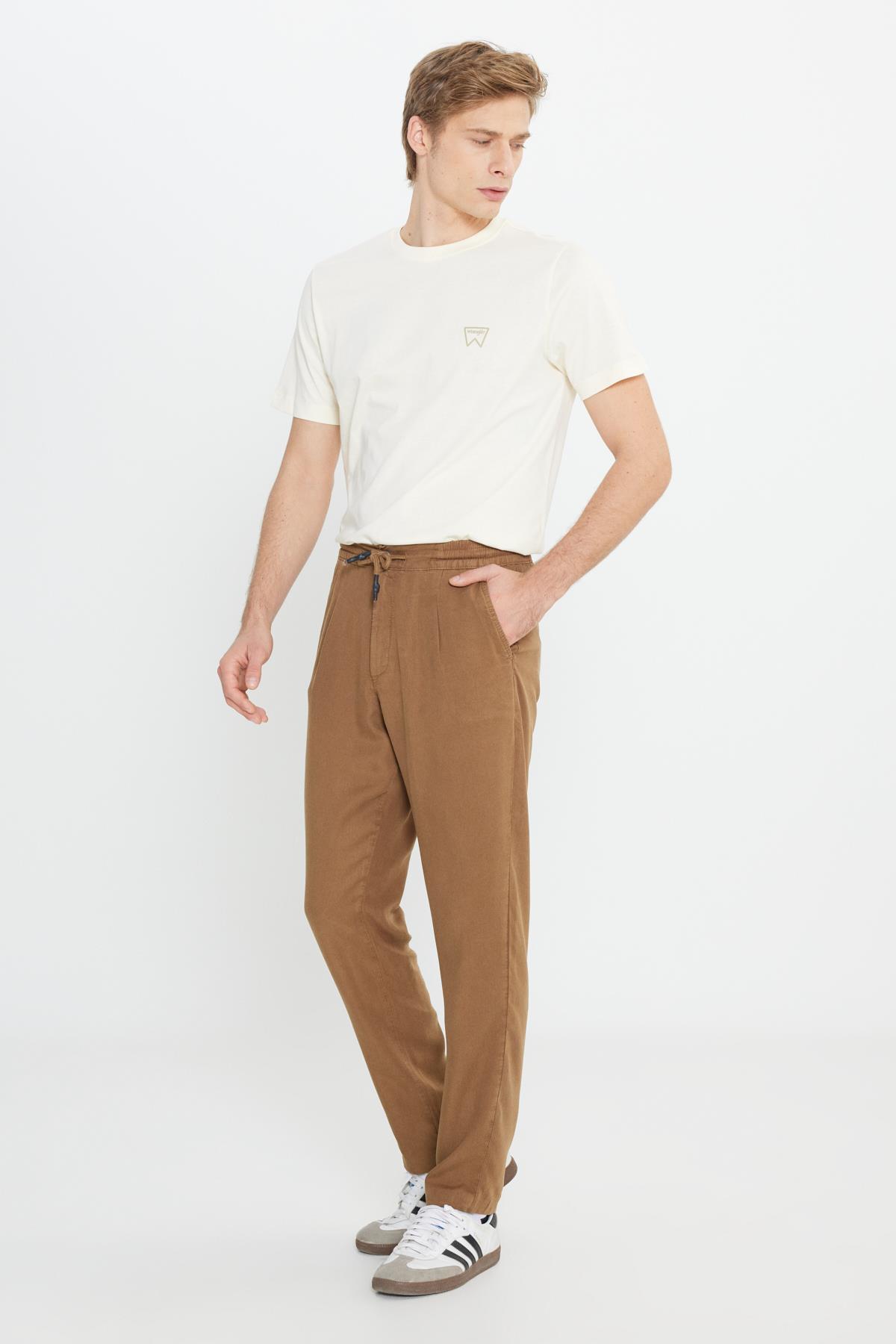 Wrangler Erkek Regular Fit Düz Paça Camel Chino Pantolon - W221266211 - Wrangler - W221266211-C