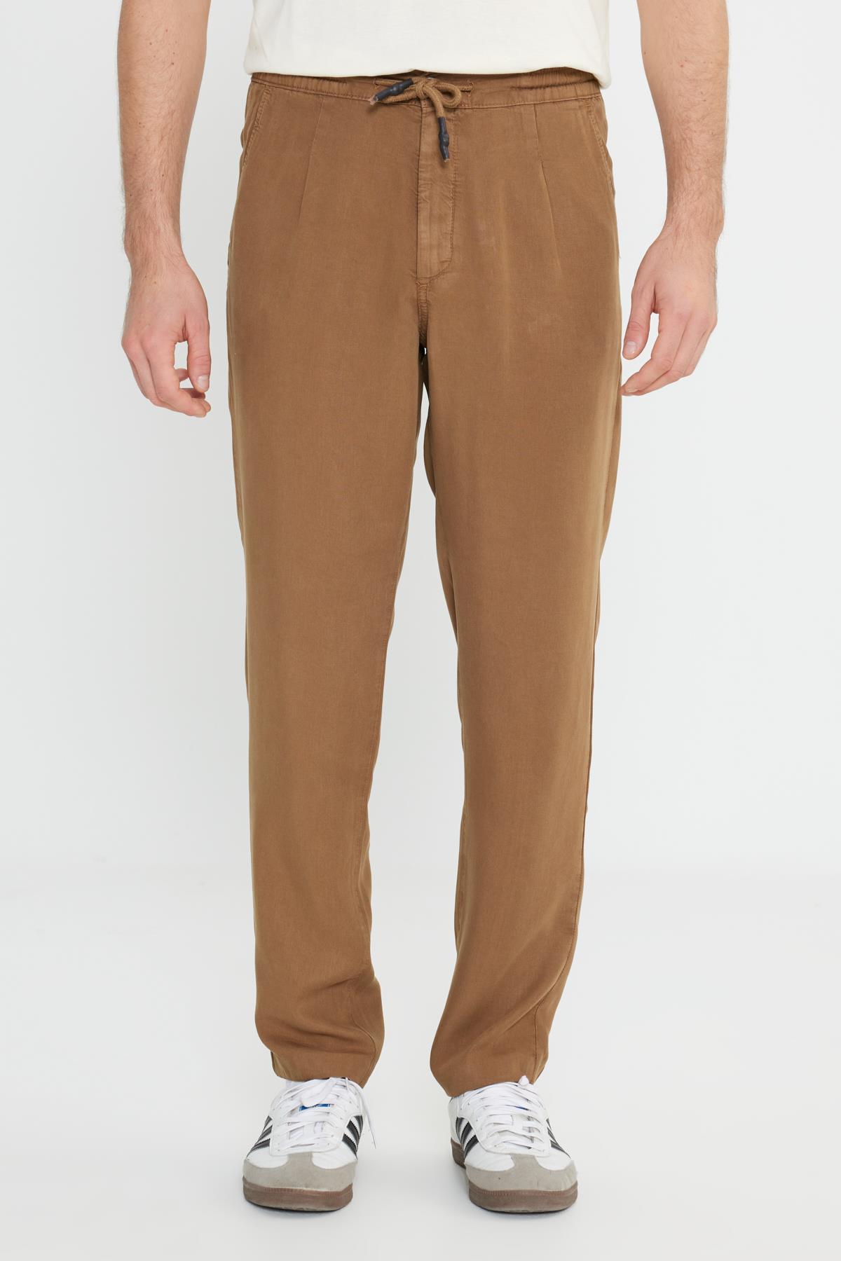 Wrangler Erkek Regular Fit Düz Paça Camel Chino Pantolon - W221266211 - Wrangler - W221266211-C