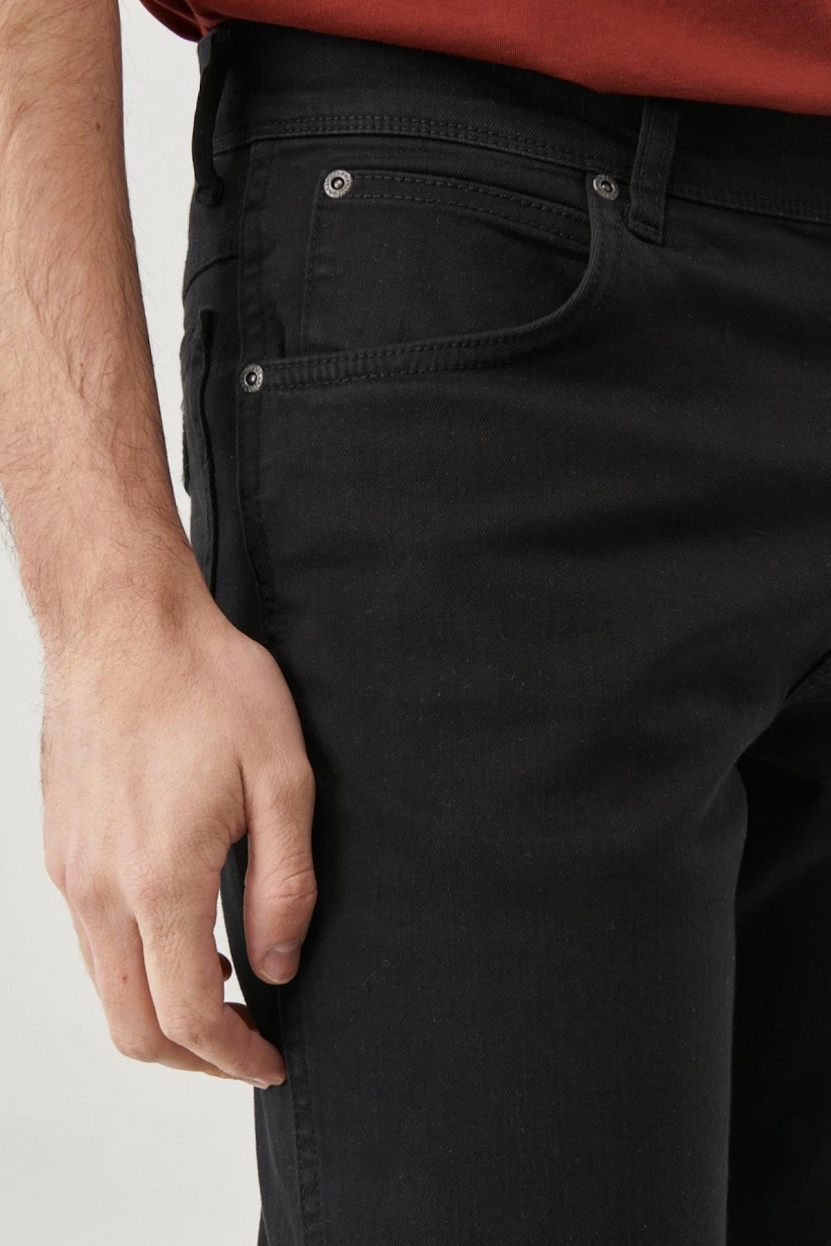 Wrangler Erkek Slim Fit Dar Kesim Denim Esnek Jean Kot Pantolon - W212331 - Wrangler - W212331