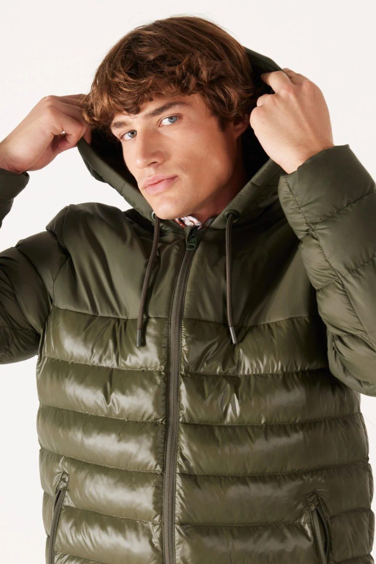 Wrangler Kapüşonlu Regular Fit Haki Erkek Şişme Mont - W232008801 - Wrangler - W232008801