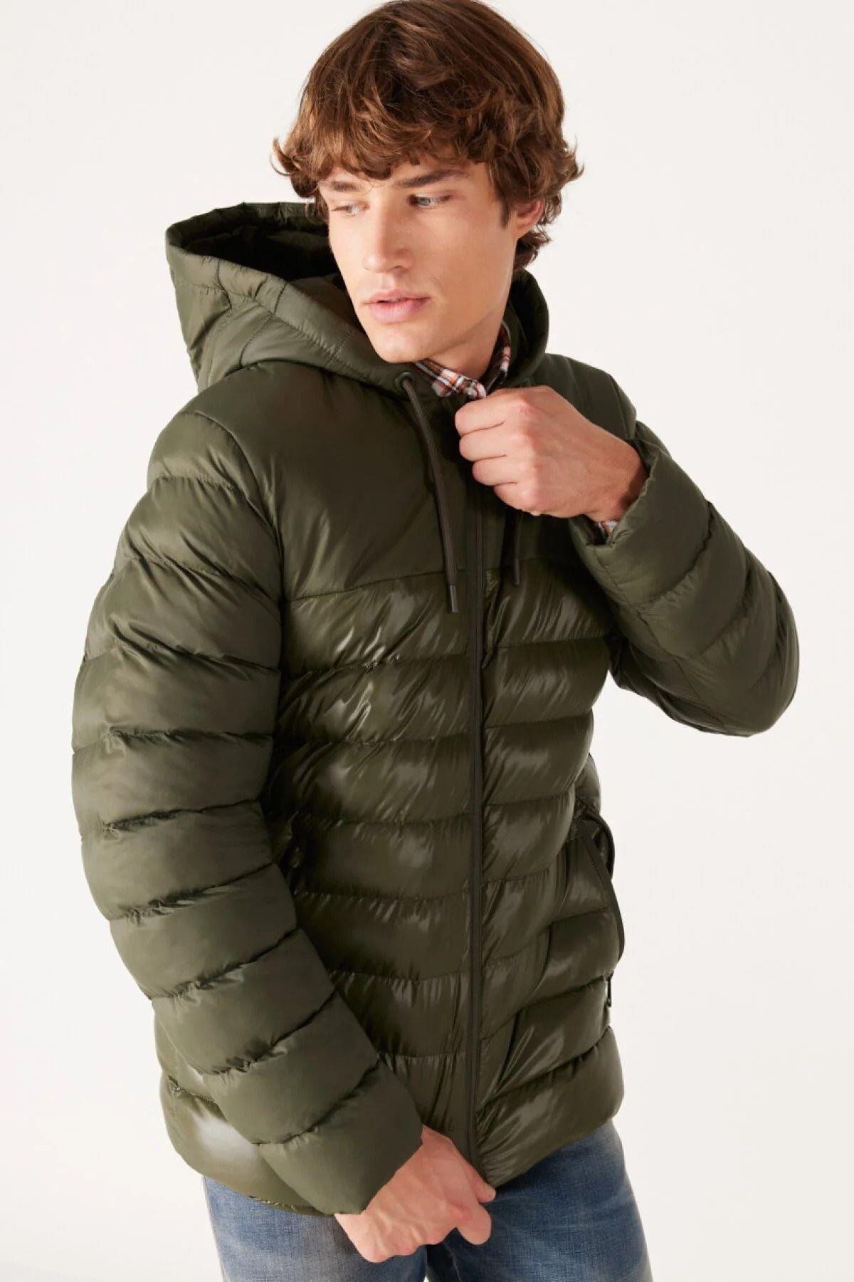 Wrangler Kapüşonlu Regular Fit Haki Erkek Şişme Mont - W232008801 - Wrangler - W232008801