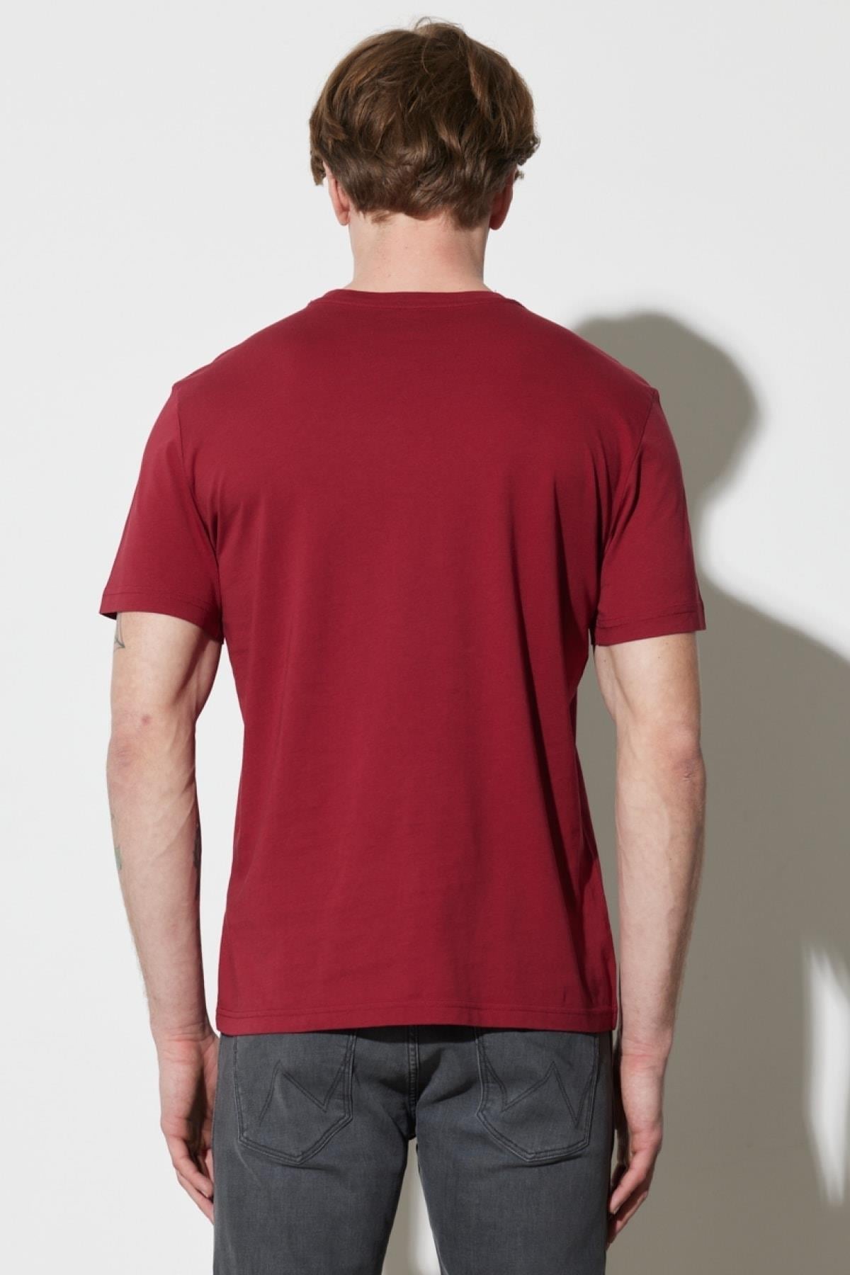 Wrangler Regular Fit Normal Kesim Pamuklu Kırmızı T-shirt - W70SD3  - Wrangler - W70SD3