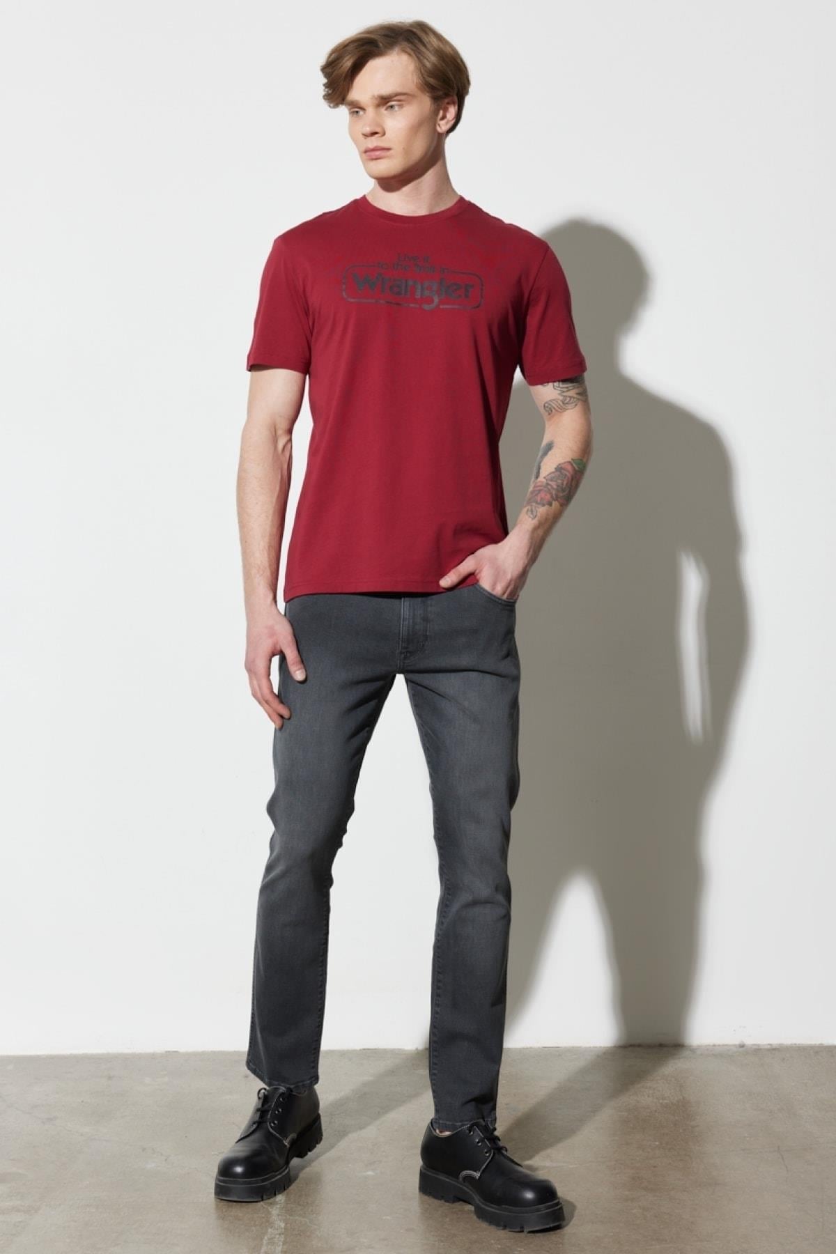 Wrangler Regular Fit Normal Kesim Pamuklu Kırmızı T-shirt - W70SD3  - Wrangler - W70SD3