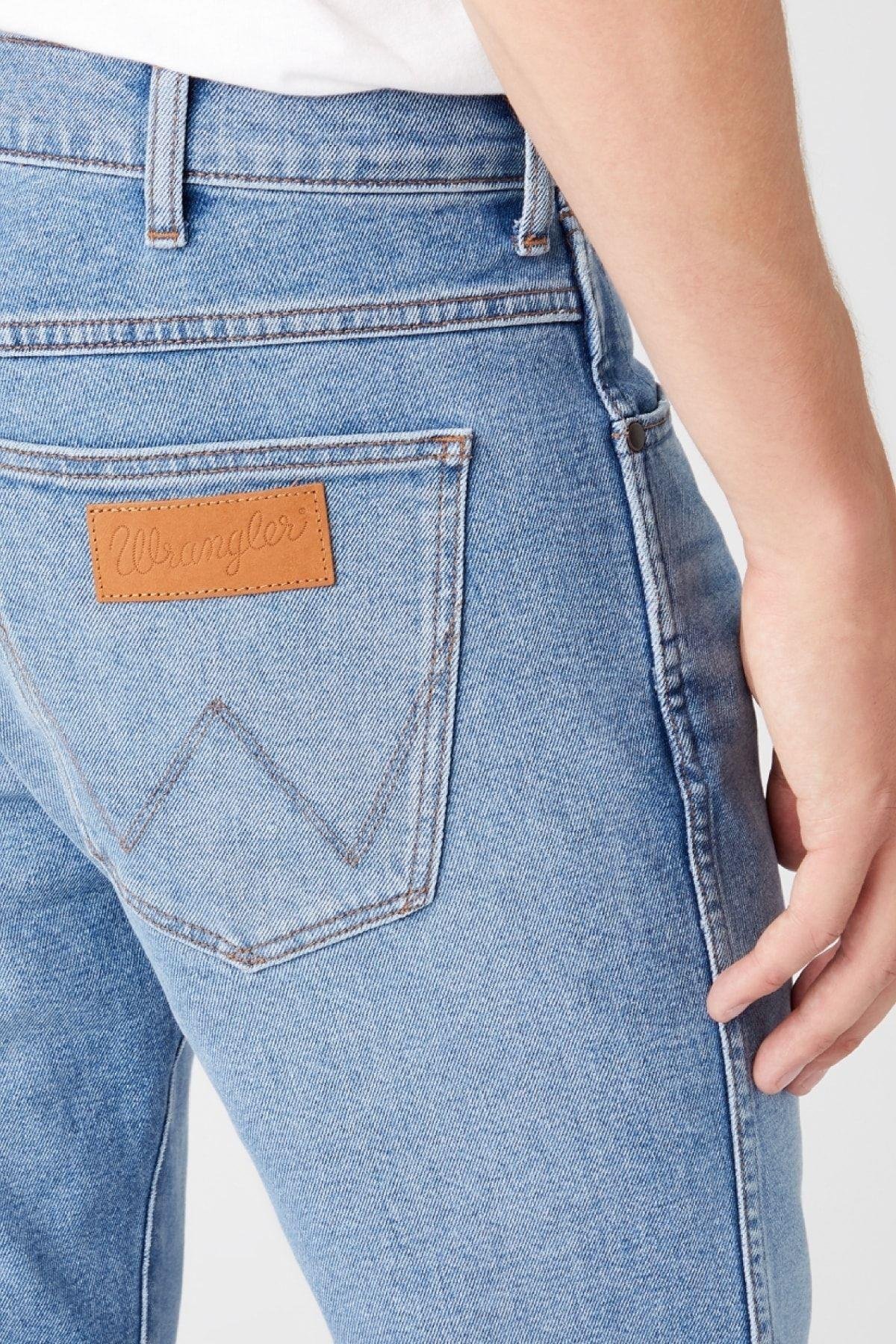 Wrangler Slim Fit Dar Kesim Normal Bel Erkek Açık Mavi Esnek Jean Denim Kot Pantolon - W18SYL29R - Wrangler - W18S-1