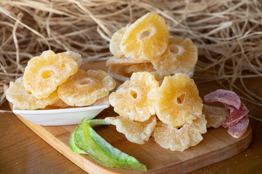 ANANAS KURUSU (1 KG)