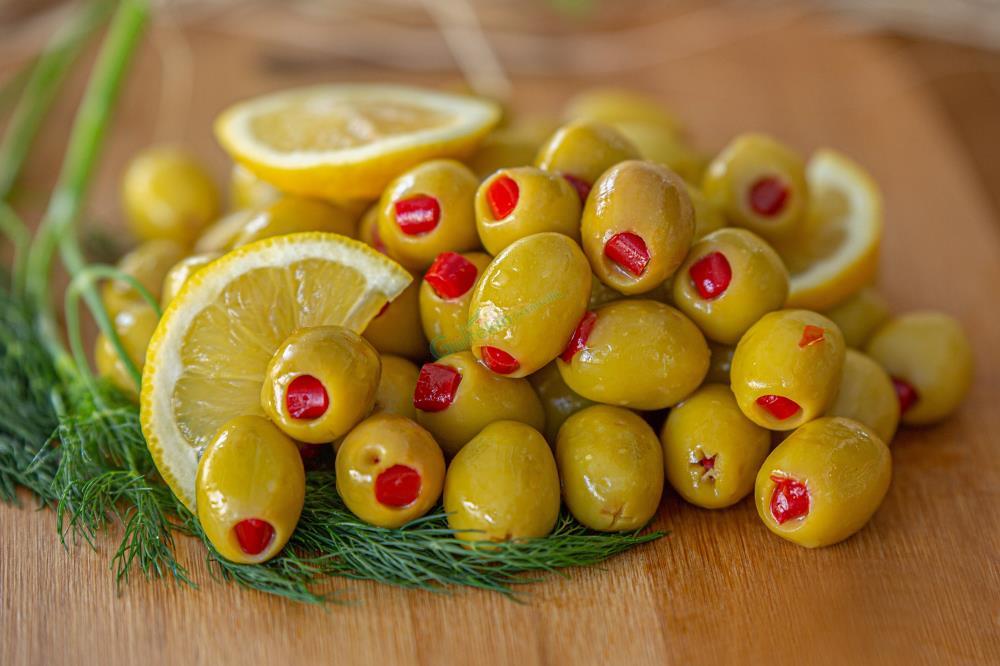 BİBERLİ ZEYTİN (500 GRM)