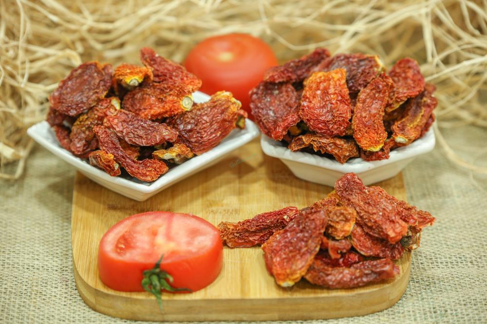 KURUTULMUŞ DOMATES  (1 KG )