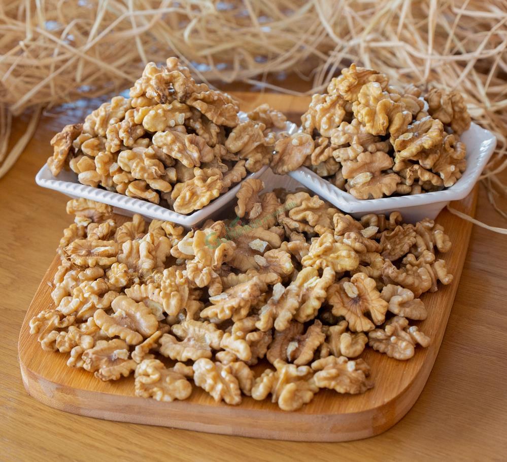 ÖZEL KELEBEK CEVİZ İÇİ (1 KG)