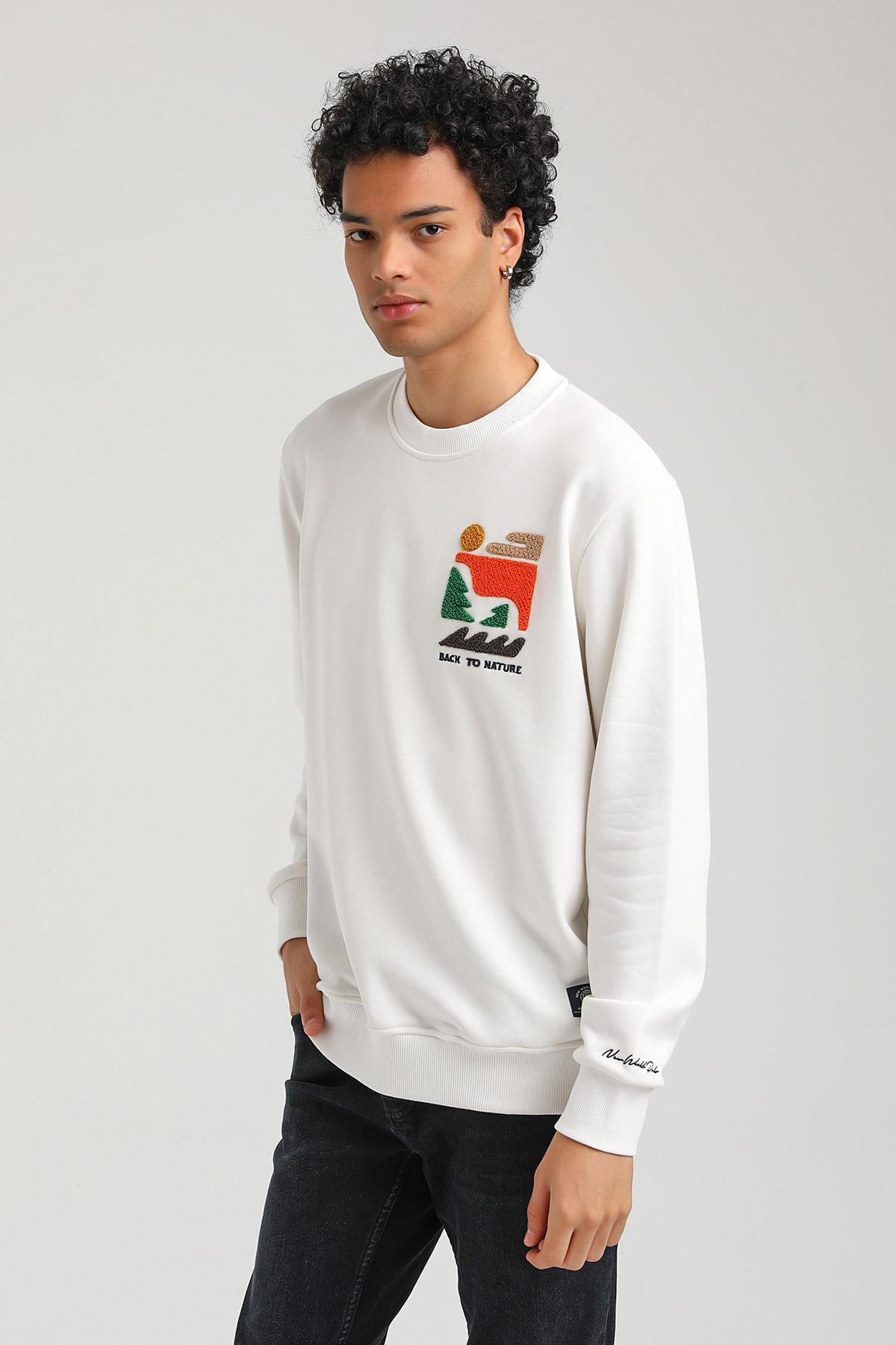 Bisiklet Yaka Ekru Slim Fit Sweatshirt 23FWM60151