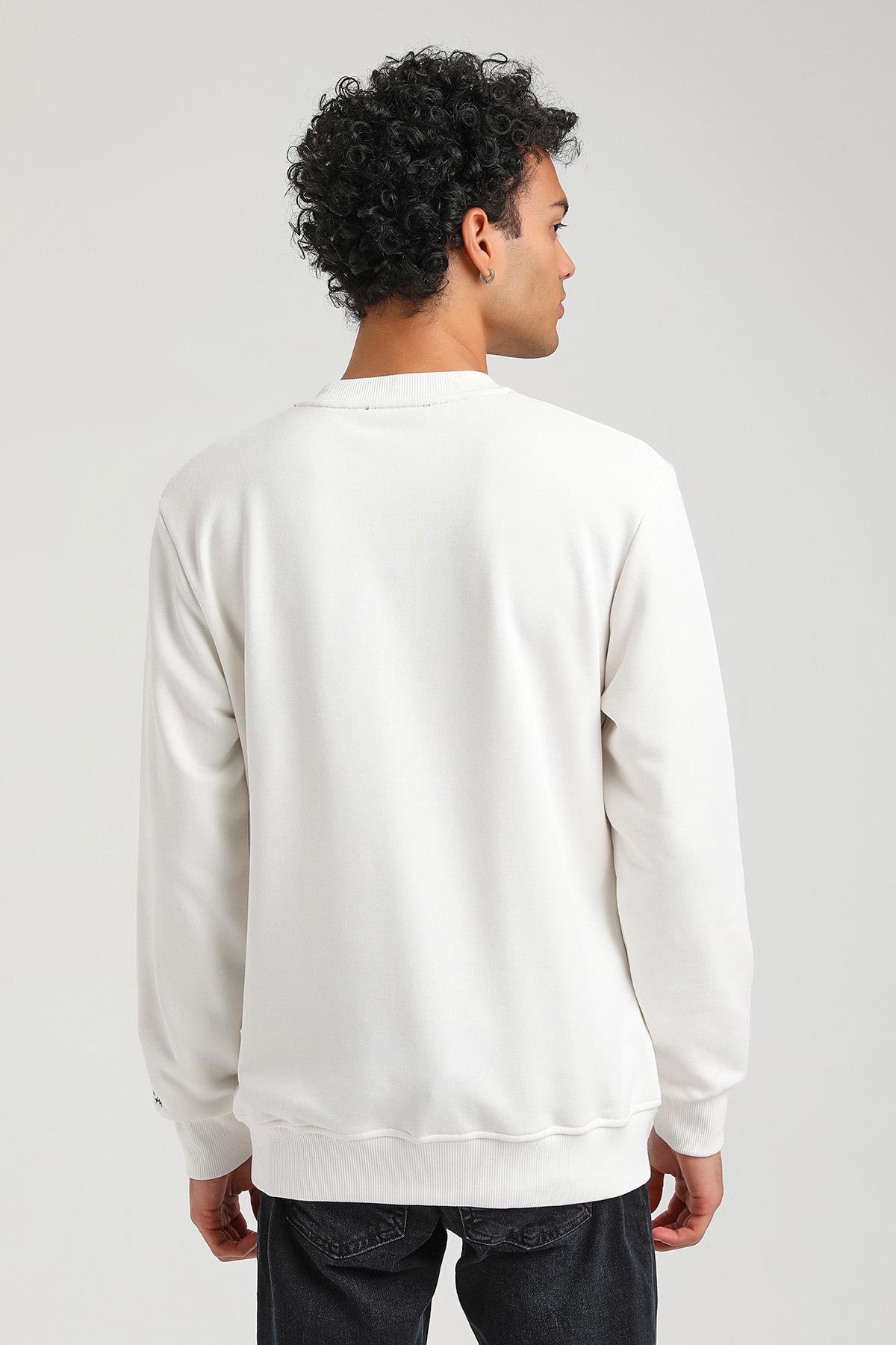 Bisiklet Yaka Ekru Slim Fit Sweatshirt 23FWM60151