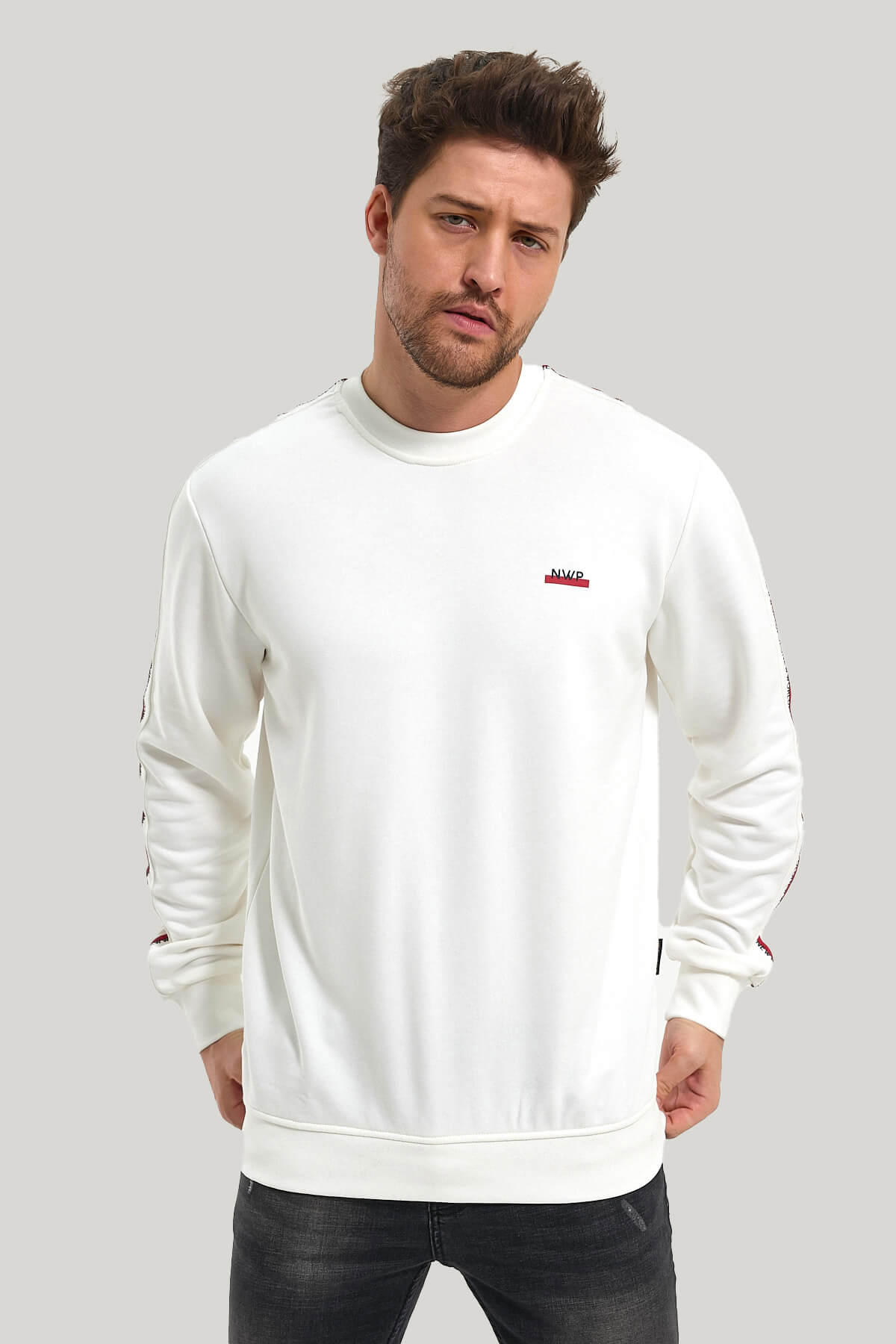 Bisiklet Yaka Ekru Slim Fit Sweatshirt 23FWM60145