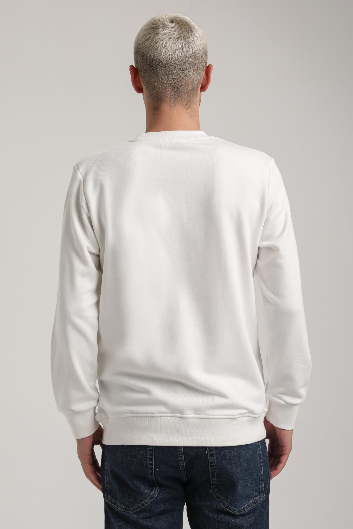 Bisiklet Yaka Ekru Slim Fit Sweatshirt 24FWM60195