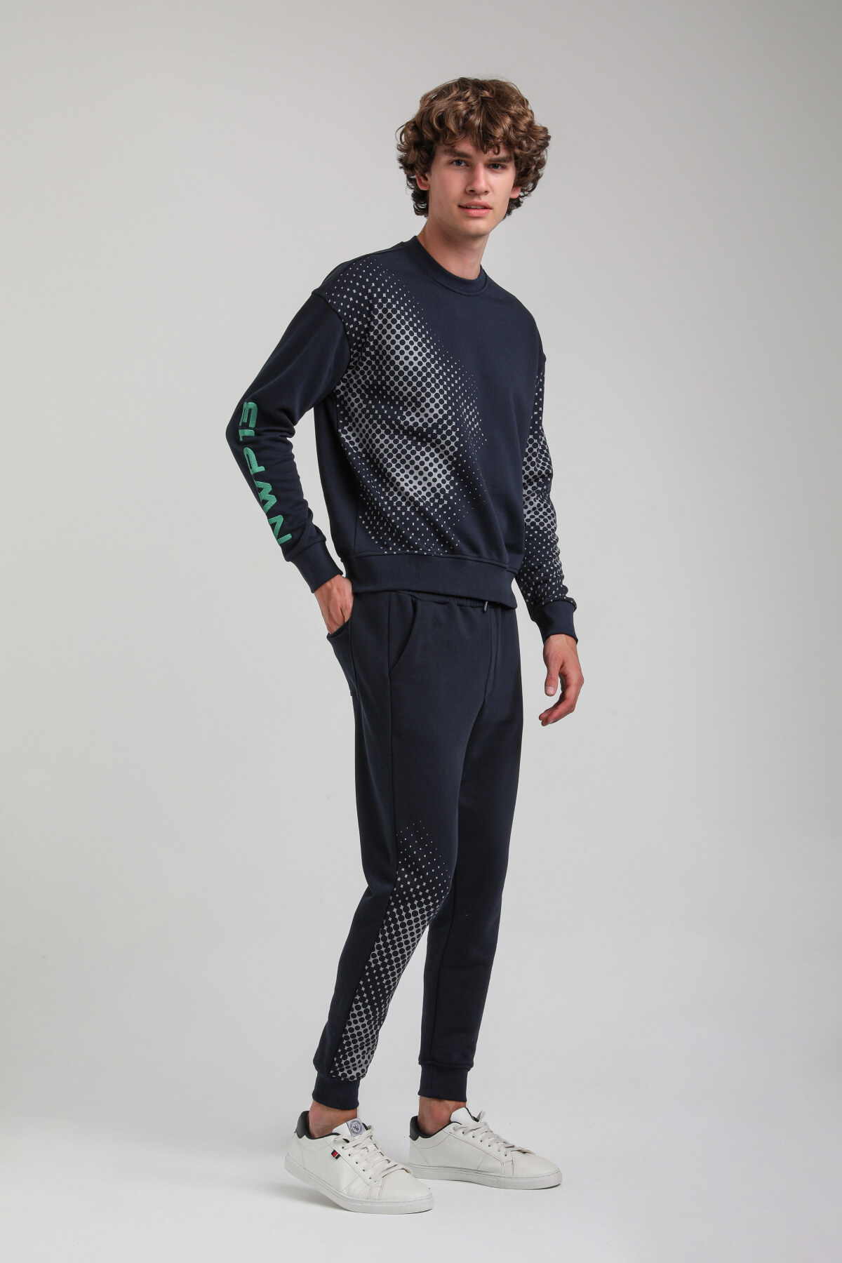 Bisiklet Yaka Lacivert Slim Fit Eşofman 23FWM60157