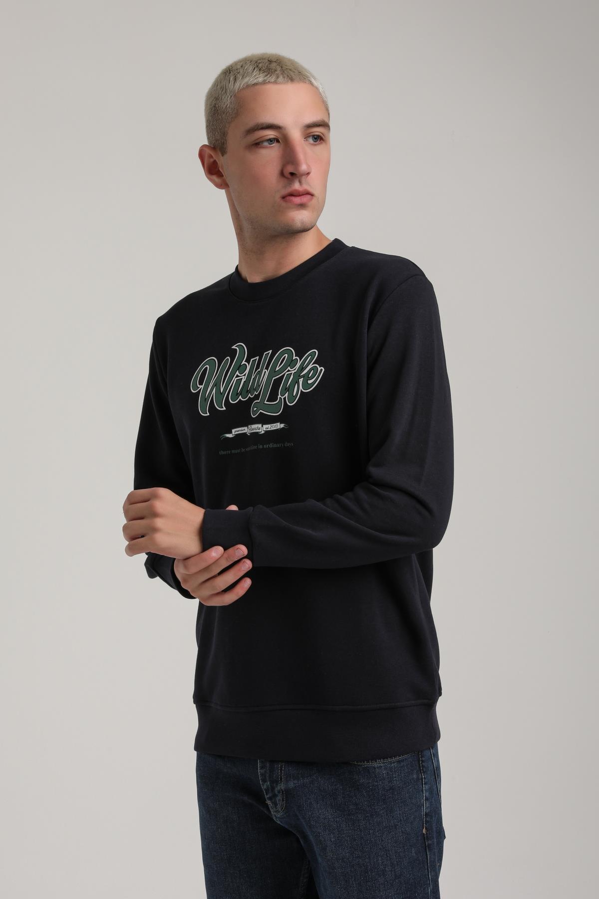 Bisiklet Yaka Lacivert Slim Fit Sweatshirt 24FWM60195