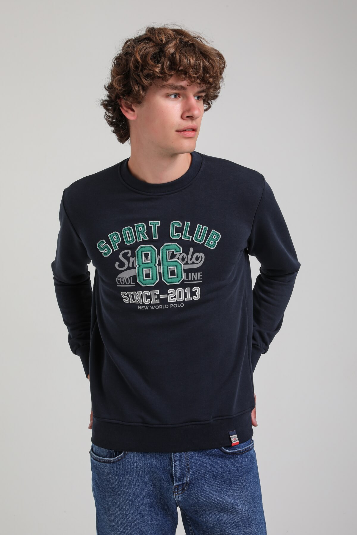 Bisiklet Yaka Lacivert Slim Fit Sweatshirt 23FWM60159