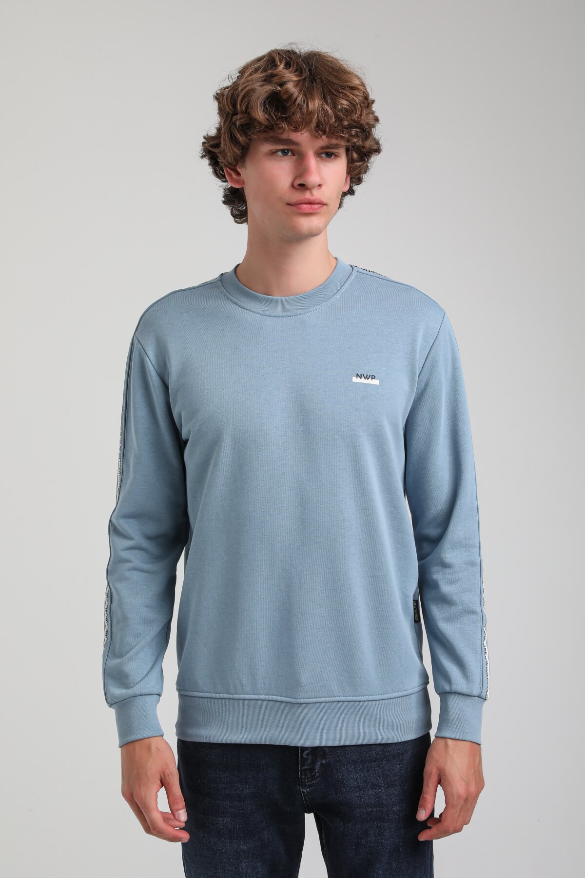 Bisiklet Yaka Mavi Slim Fit Sweatshirt 23FWM60145
