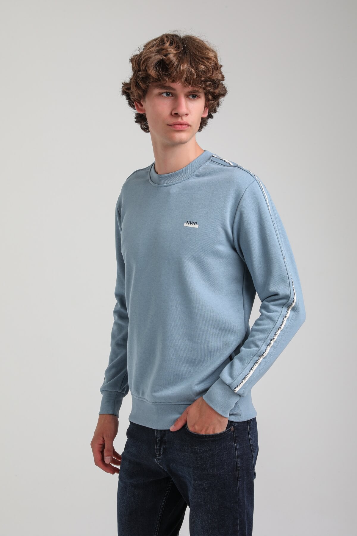 Bisiklet Yaka Mavi Slim Fit Sweatshirt 23FWM60145