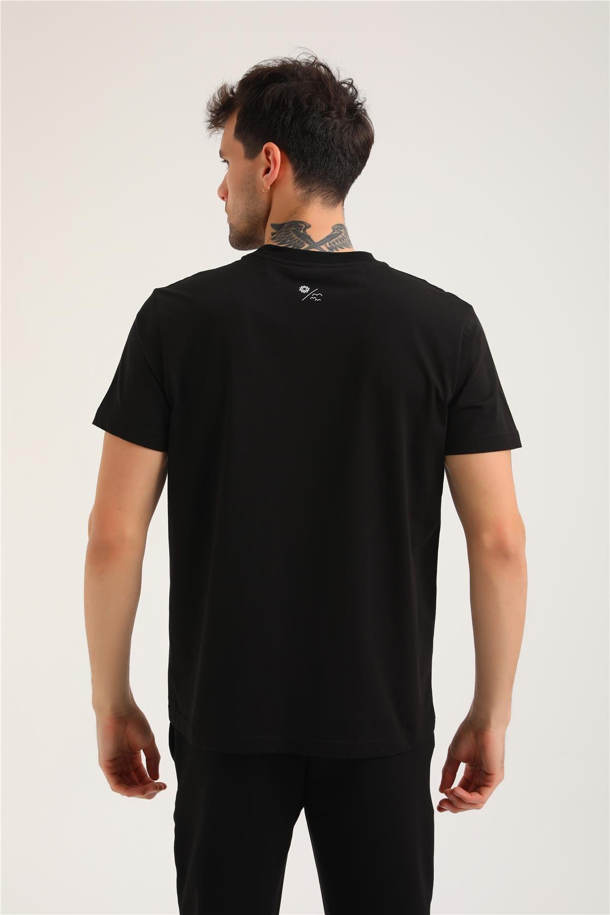 Bisiklet Yaka Siyah Regular Custom Tişört 24SSM20294