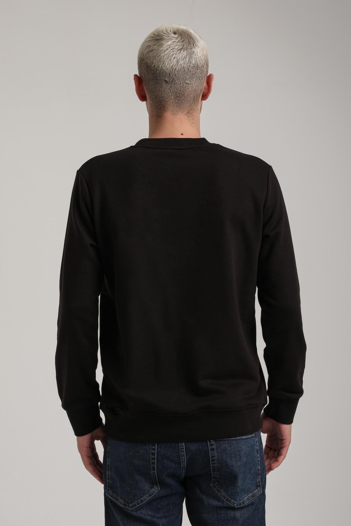 Bisiklet Yaka Siyah Slim Fit Sweatshirt 24FWM60195