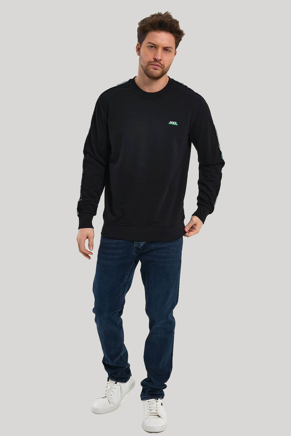Bisiklet Yaka Siyah Slim Fit Sweatshirt 23FWM60145