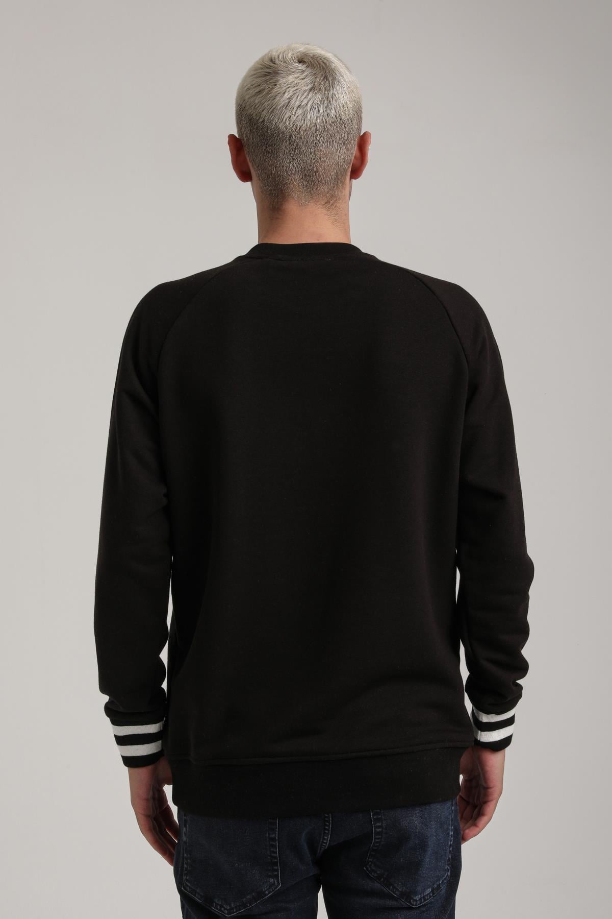 Bisiklet Yaka Siyah Slim Fit Sweatshirt 24FWM60187