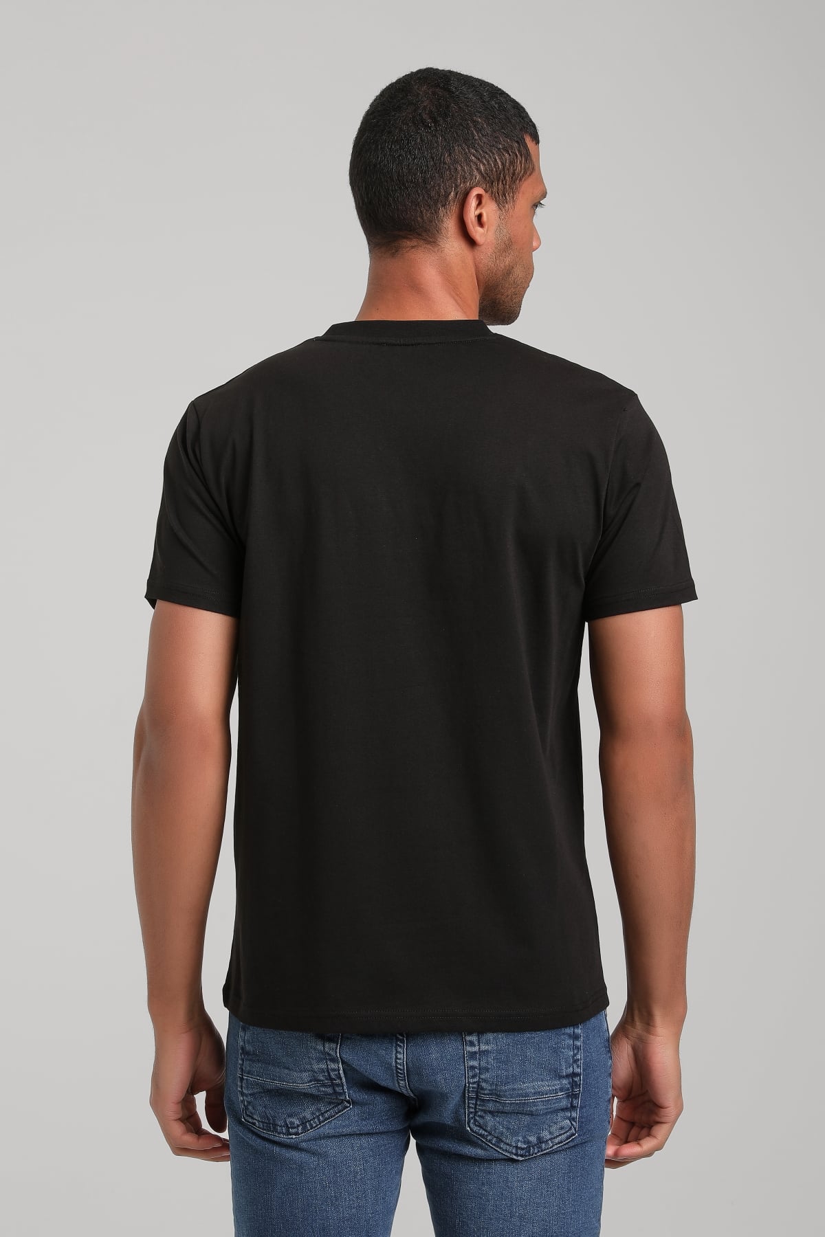 Bisiklet Yaka Siyah Slim Fit Tişört 24SSM20292