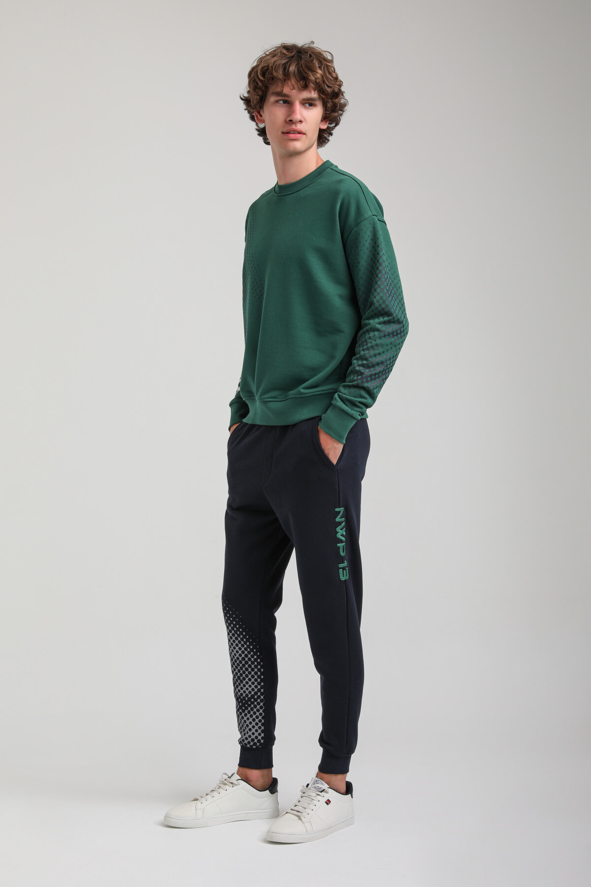 Bisiklet Yaka Yeşil Slim Fit Eşofman 23FWM60157
