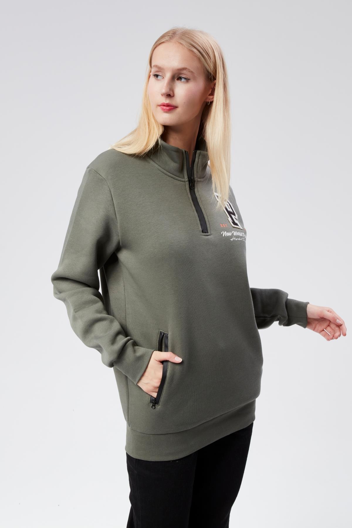 Dik Yaka Kadın Haki Slim Fit Sweatshirt 24FWW64075