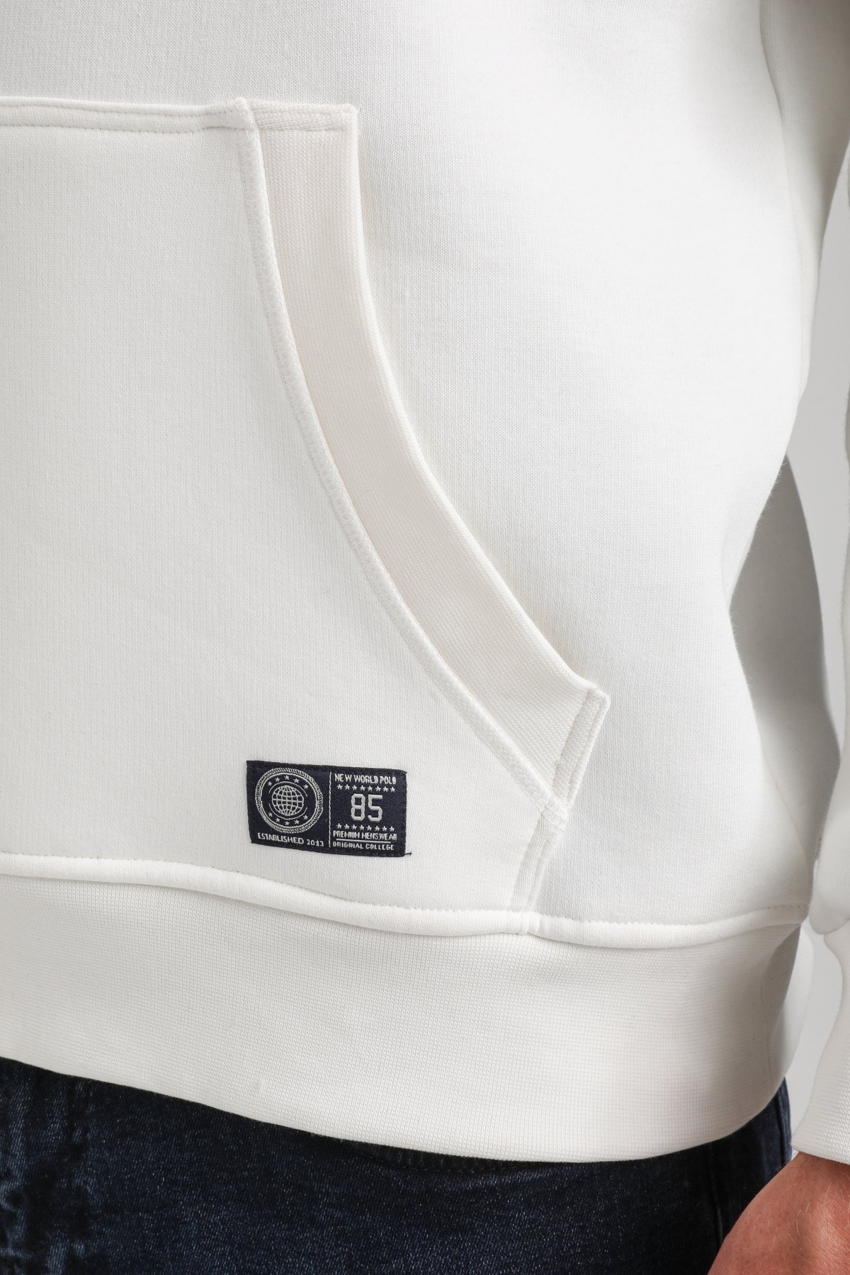 Ekru Slim Fit Half-Zip Sweatshirt 23FWM64064