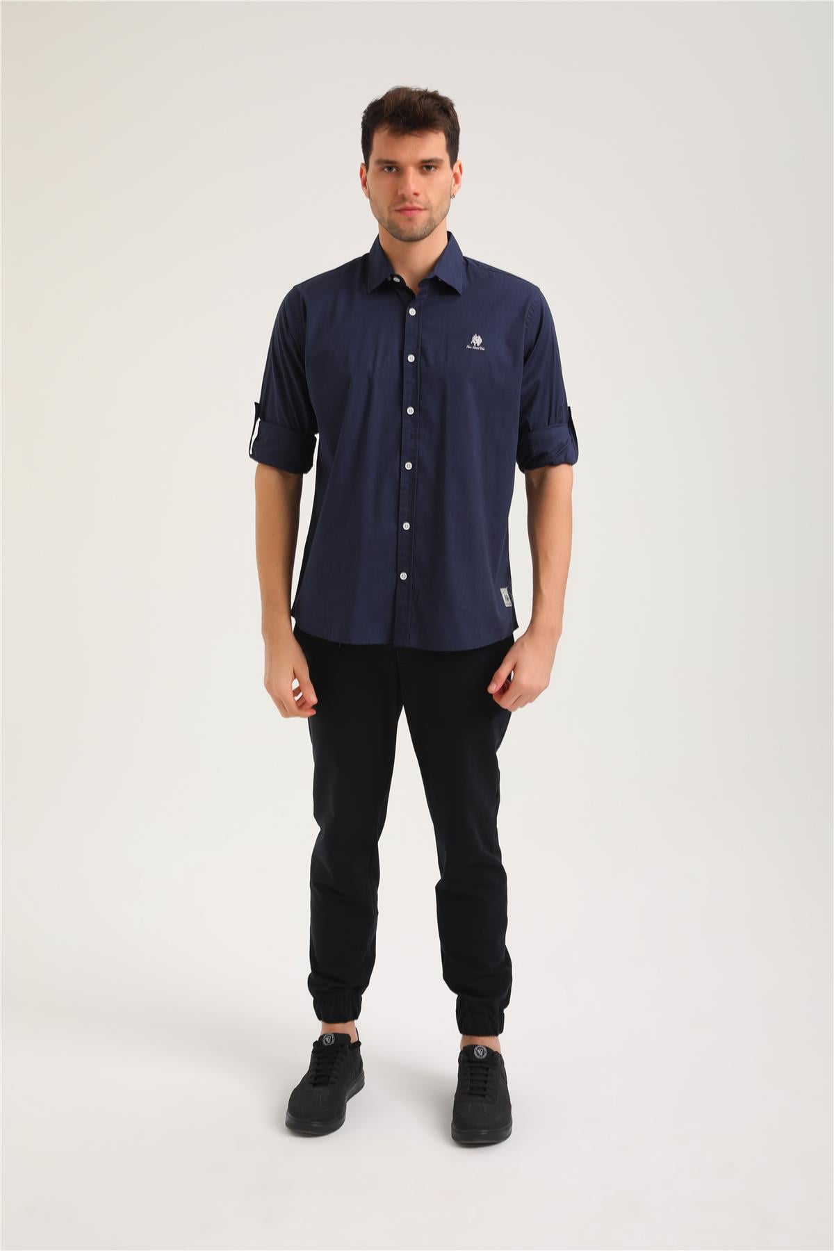 Gömlek Lacivert Slim Fit Gömlek 24SSM30003