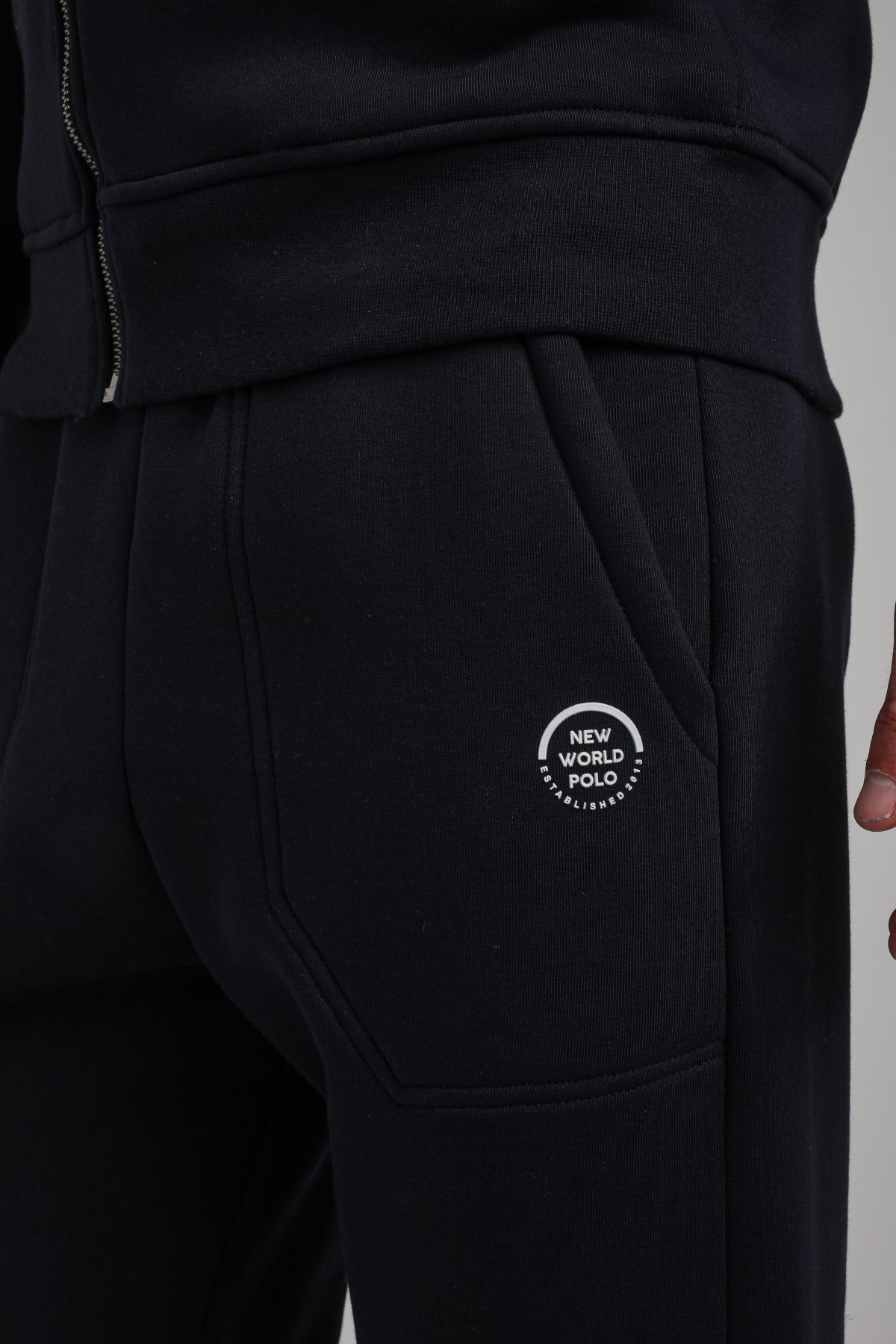 Kapşonlu Ve Fermuarlı Lacivert Slim Fit Full-Zip Sweatshirt 23FWM64068