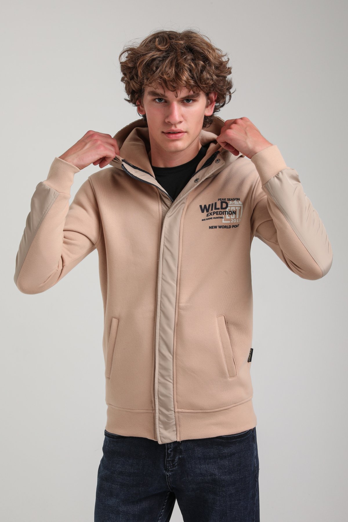 Kapüşonlu Bej Slim Fit Full-Zip Sweatshirt 23FWM64067