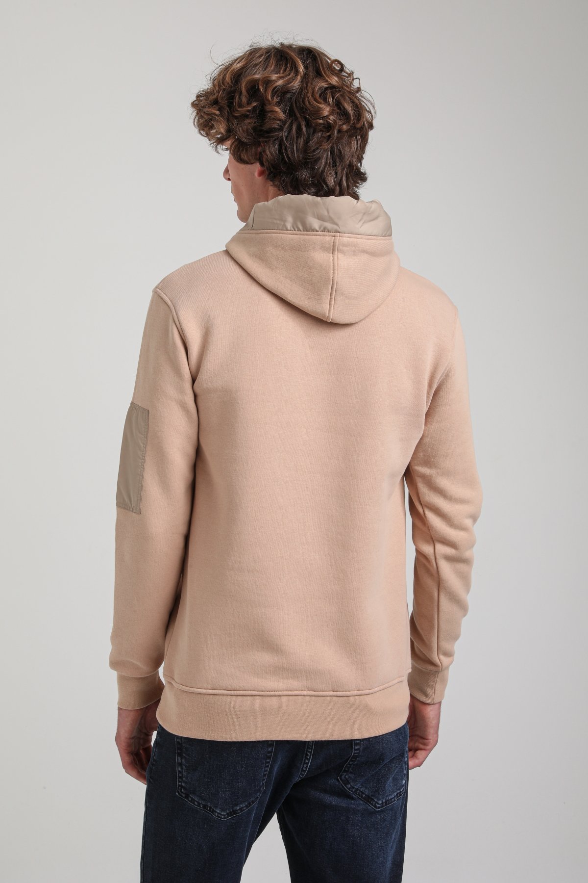 Kapüşonlu Bej Slim Fit Hoodie 23FWM64061