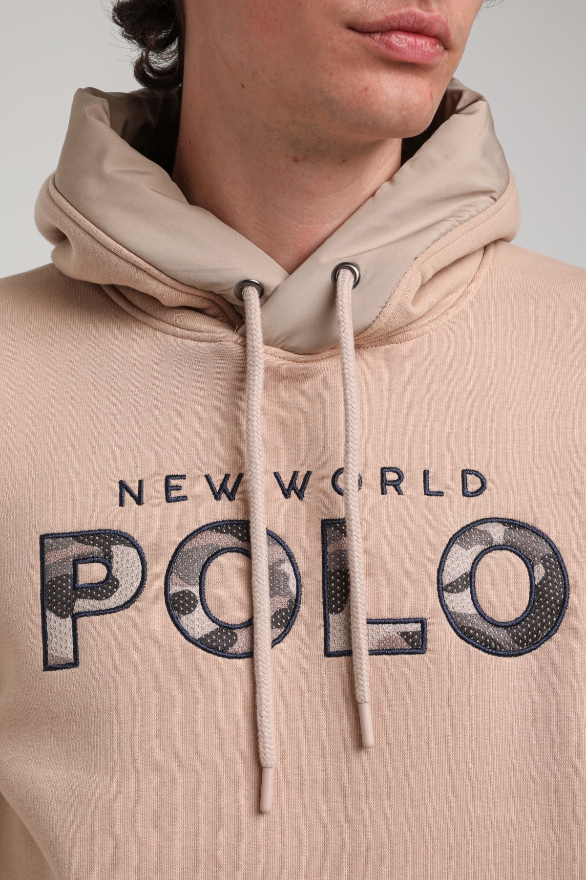 Kapüşonlu Bej Slim Fit Hoodie 23FWM64061