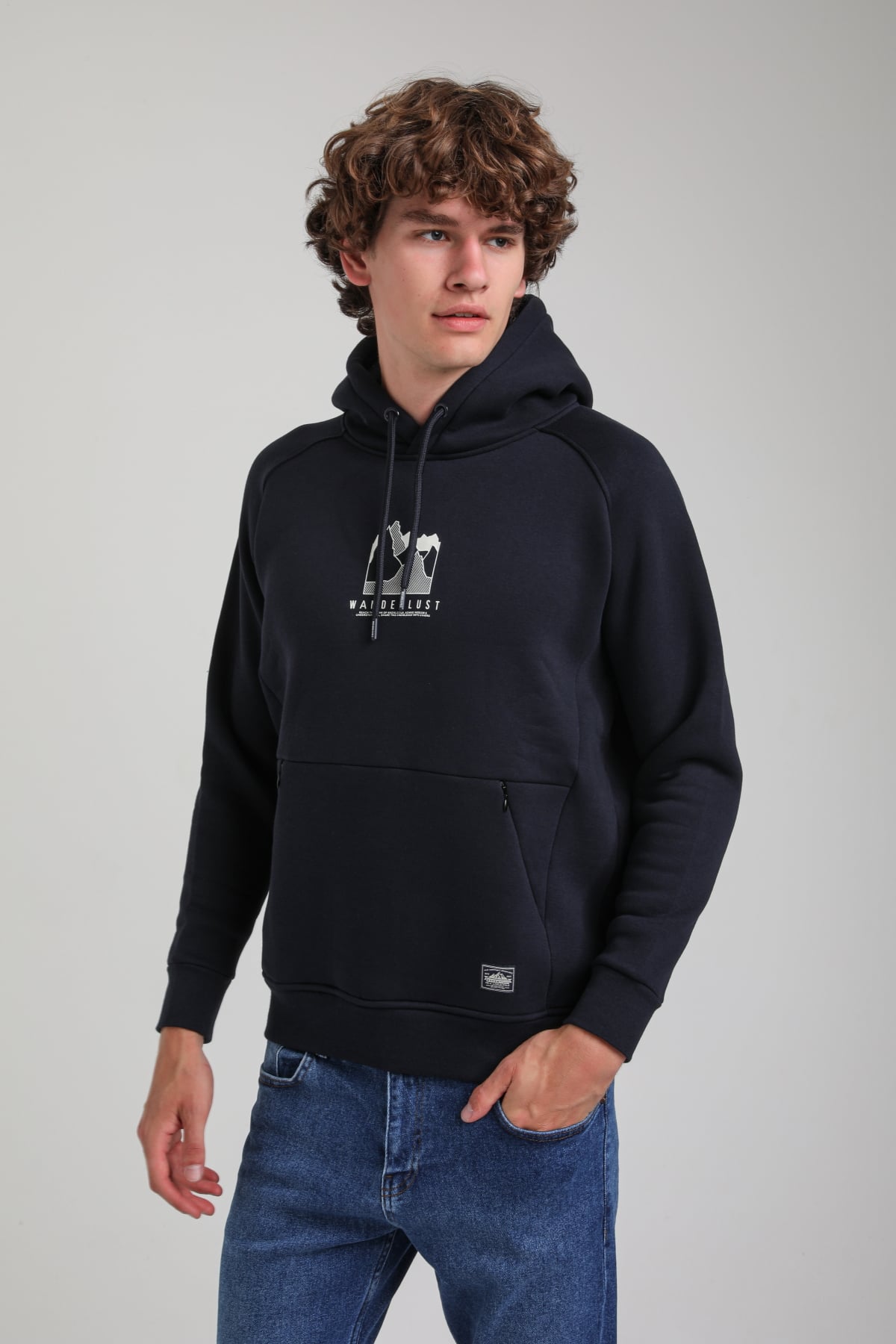 Kapüşonlu Lacivert Slim Fit Hoodie 23FWM64042
